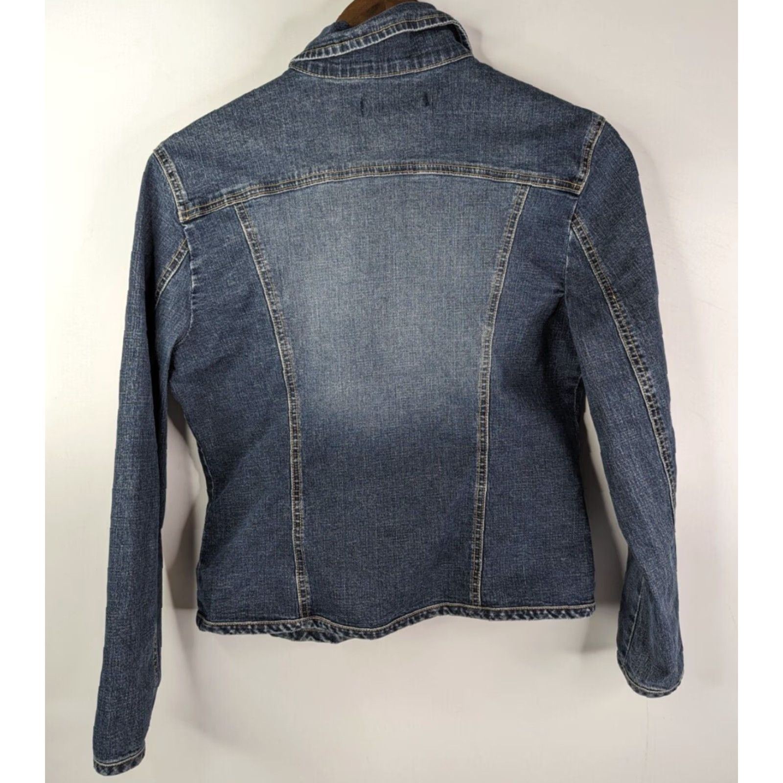 Denime VINTAGE A.M.I. Denim Jacket Jacket Blue Denim Short Long Sleeve Women S Small Button Casual 100% Cotton Denim 90s? Size S / US 4 / IT 40 - 5 Thumbnail