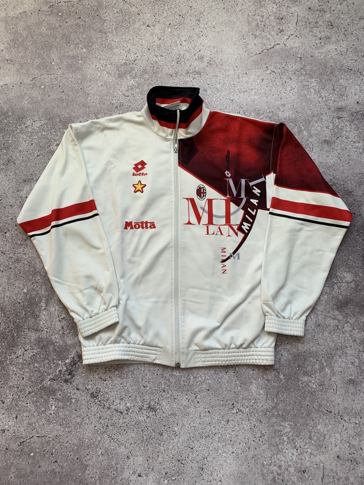 Lotto Sport 🔥GRAIL AC MILAN 1993/94 TRACK TOP SOCCET JACKET LOTTO Size US L / EU 52-54 / 3 - 3 Thumbnail