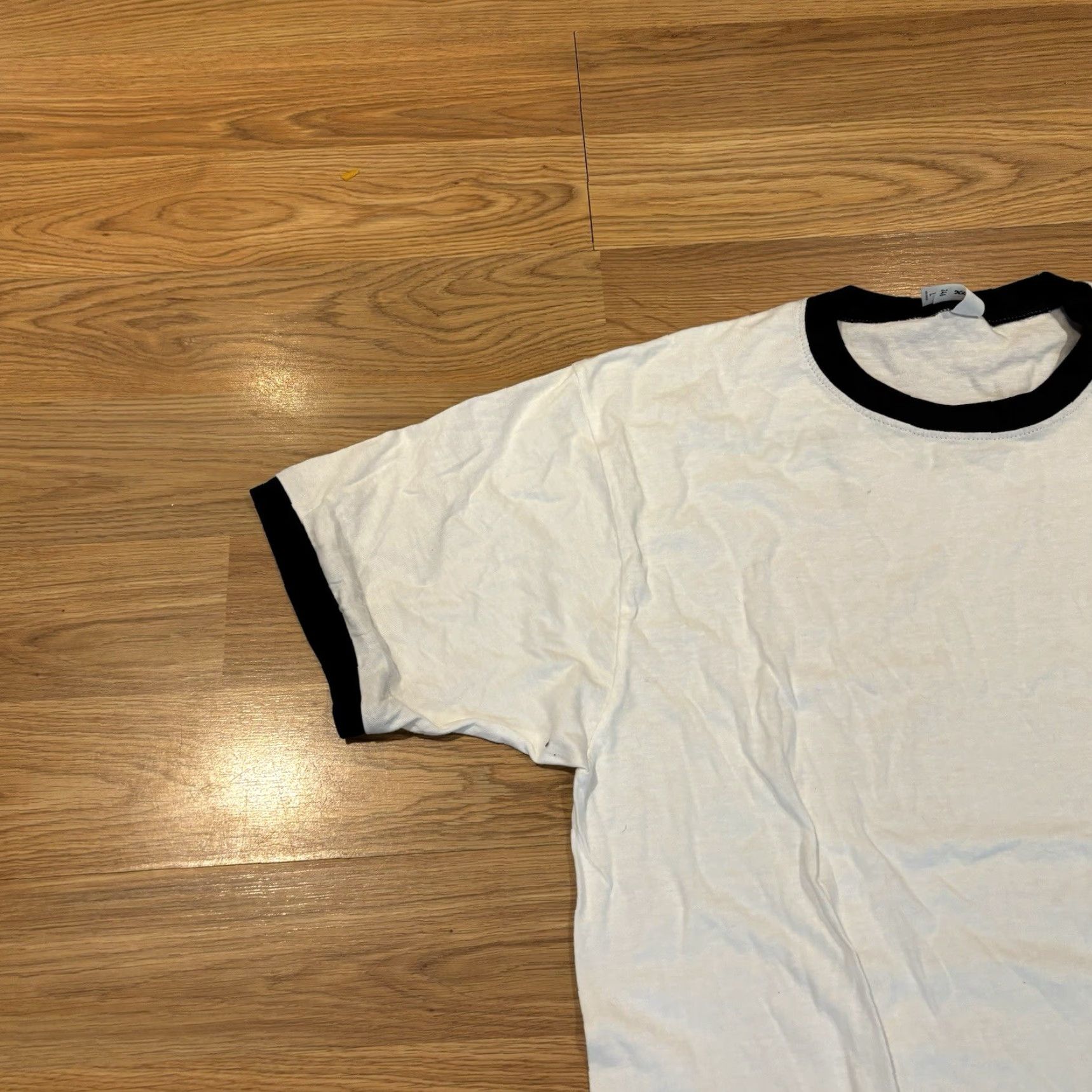 Tultex HoundMouth Band White Shirt Concert Tour Chartreuse and Chandeliers 2023 Sz L Size US L / EU 52-54 / 3 - 4 Thumbnail