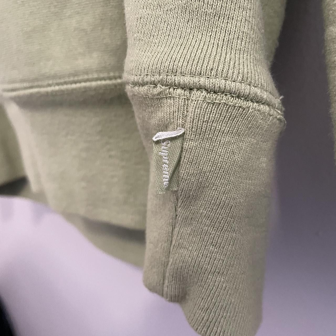 Supreme Supreme Embossed Hoodie Size US M / EU 48-50 / 2 - 3 Thumbnail