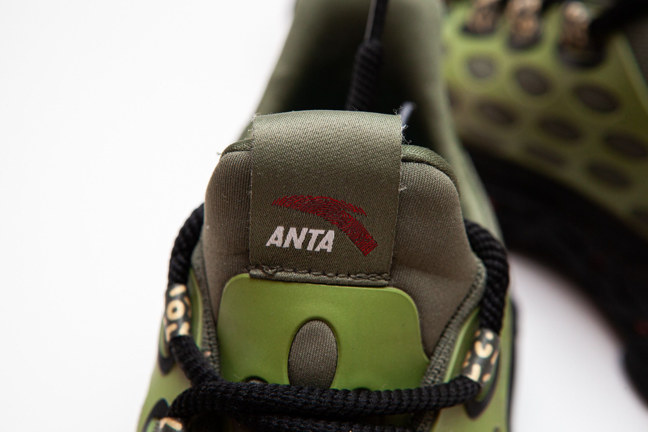 Salehe Bembury Salehe Bembury Anta Nest SB-02 Green sz.9.5 Size US 9.5 / EU 42-43 - 7 Thumbnail