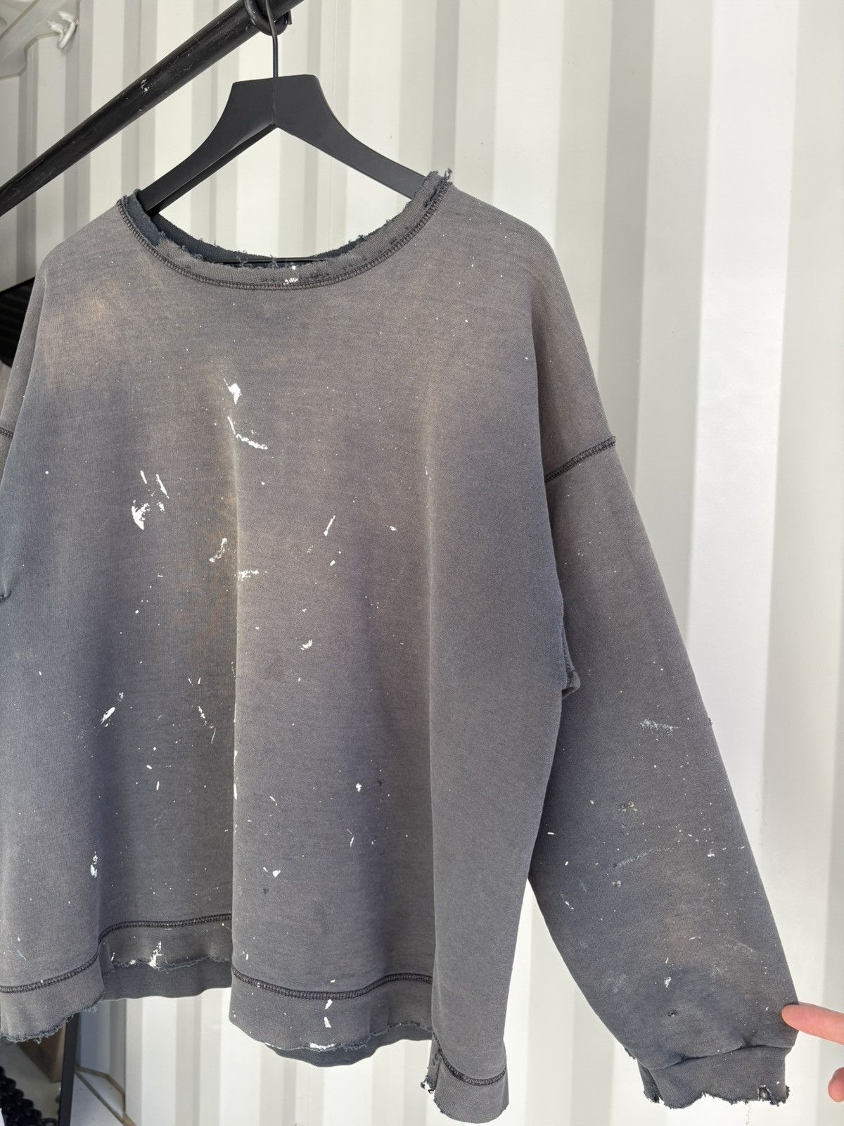 Vintage Vintage Thrashed Distressed Faded Sweatshirt Grunge Boxy Size US XL / EU 56 / 4 - 2 Thumbnail