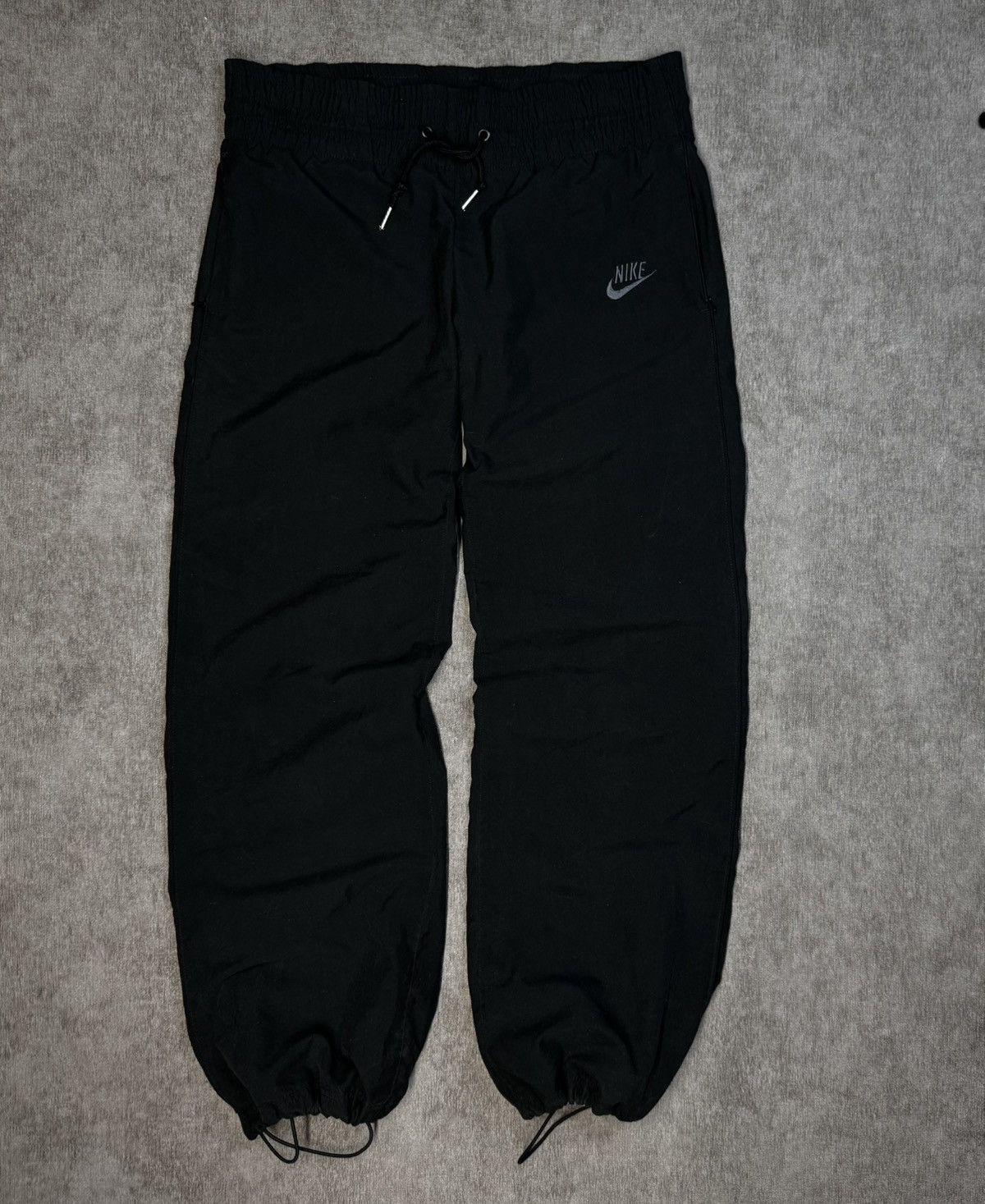 Nike Vintage Nike Nylon Track pants joggers drill y2k Size US 30 / EU 46 - 2 Thumbnail