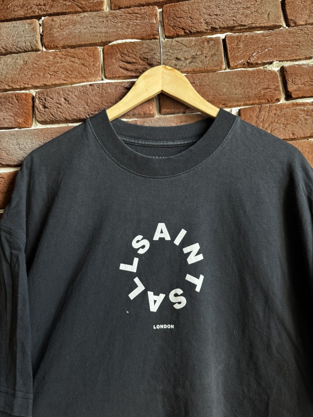 Allsaints Allsaints Oversized Fit T-Shirt Big Logo hype streetwear Size US M / EU 48-50 / 2 - 6 Thumbnail