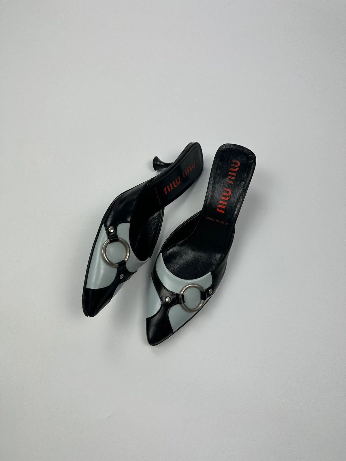 Miu Miu Miu Miu 90’s Kitten Heels Pumps Black & Blue Patent Leather Size US 7.5 / IT 37.5 - 2 Thumbnail