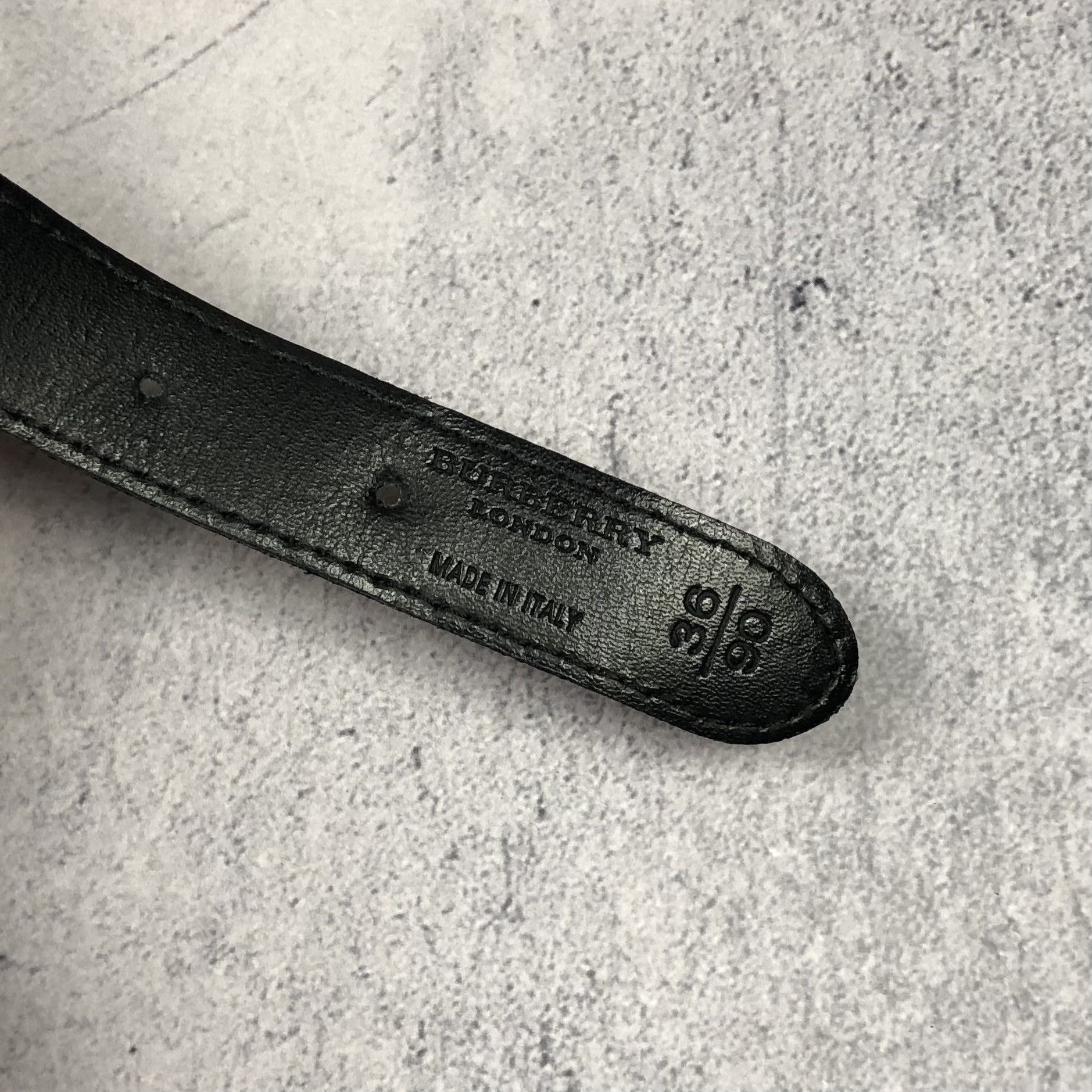 Burberry Vintage Burberry Nova Check Leather Belt Size ONE SIZE - 9 Thumbnail