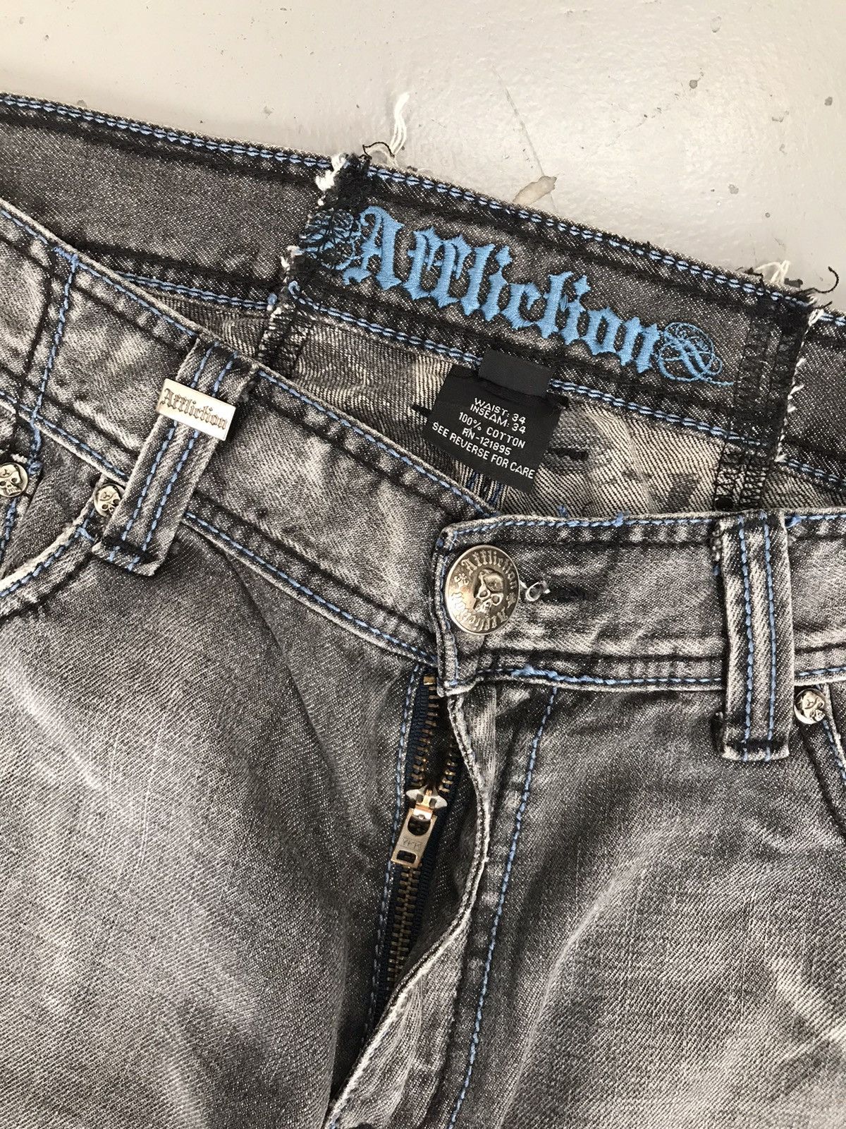 Affliction × Southpole × Vintage Crazy vintage affliction gray skull distressed denim Size US 36 / EU 52 - 5 Thumbnail
