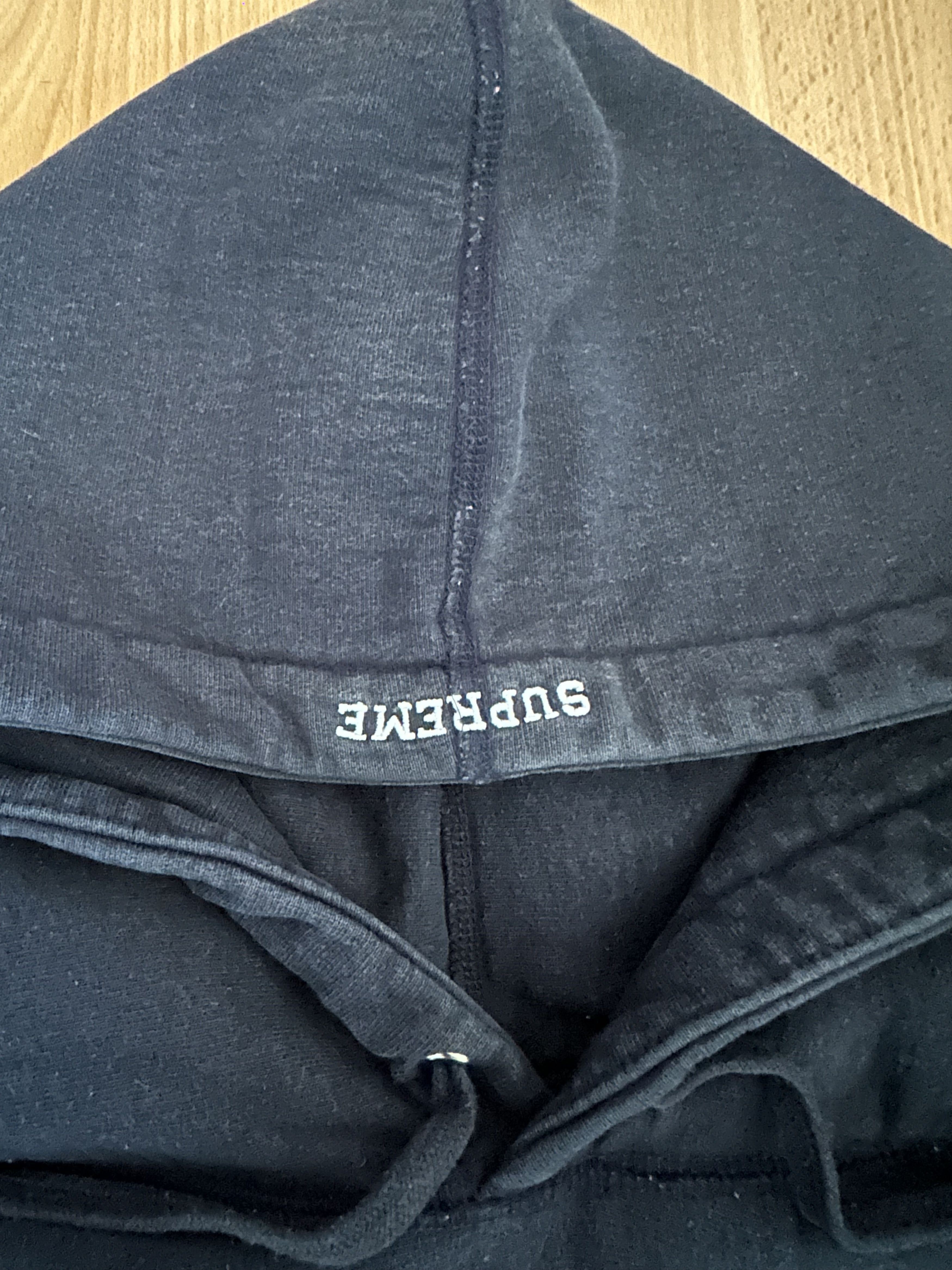 Supreme Supreme x The War Report Hooded Sweatshirt (Navy) Size US M / EU 48-50 / 2 - 3 Thumbnail
