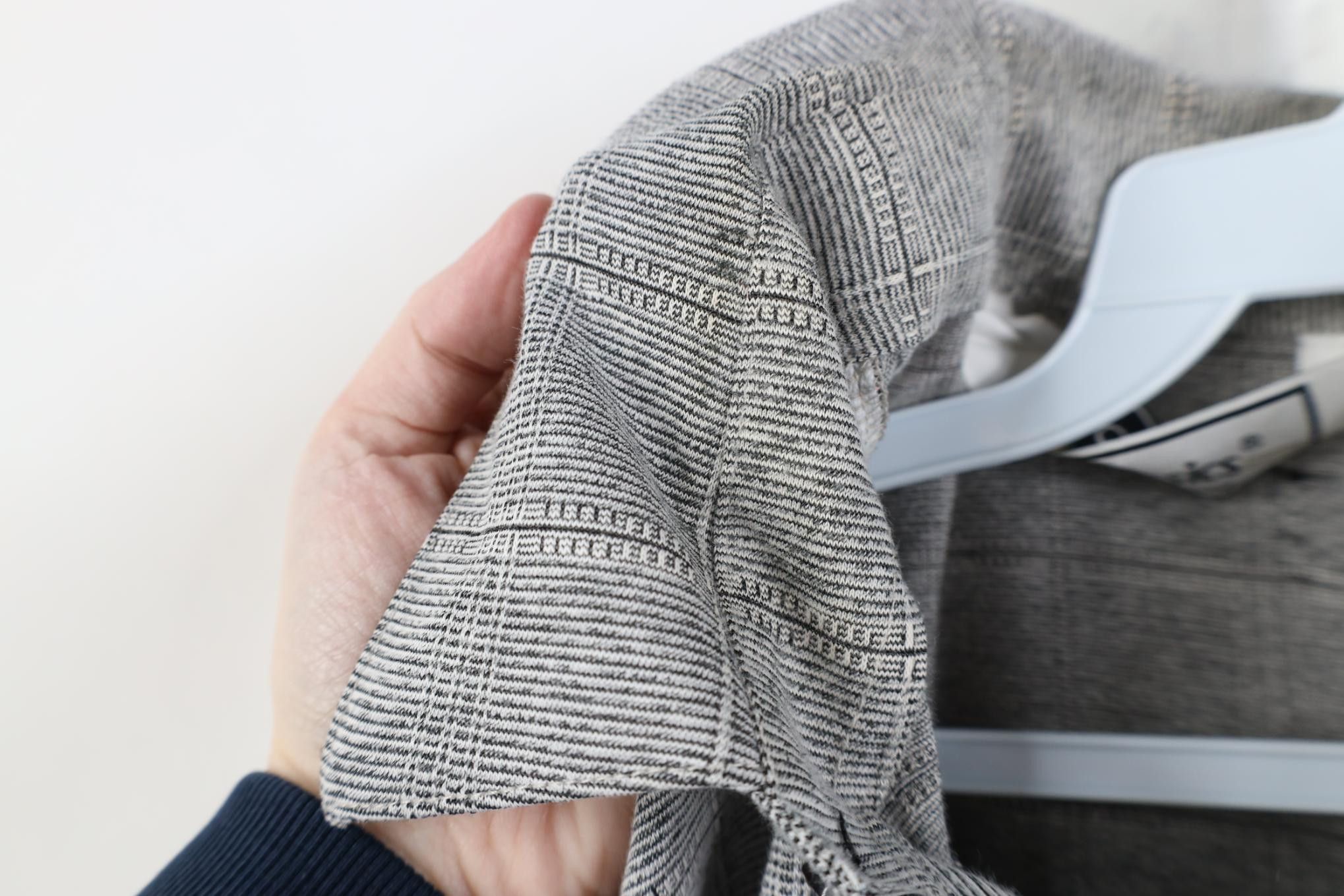 Vintage Vintage 90s Streetwear Checkered Knit Polo Shirt Gray Size US L / EU 52-54 / 3 - 9 Thumbnail