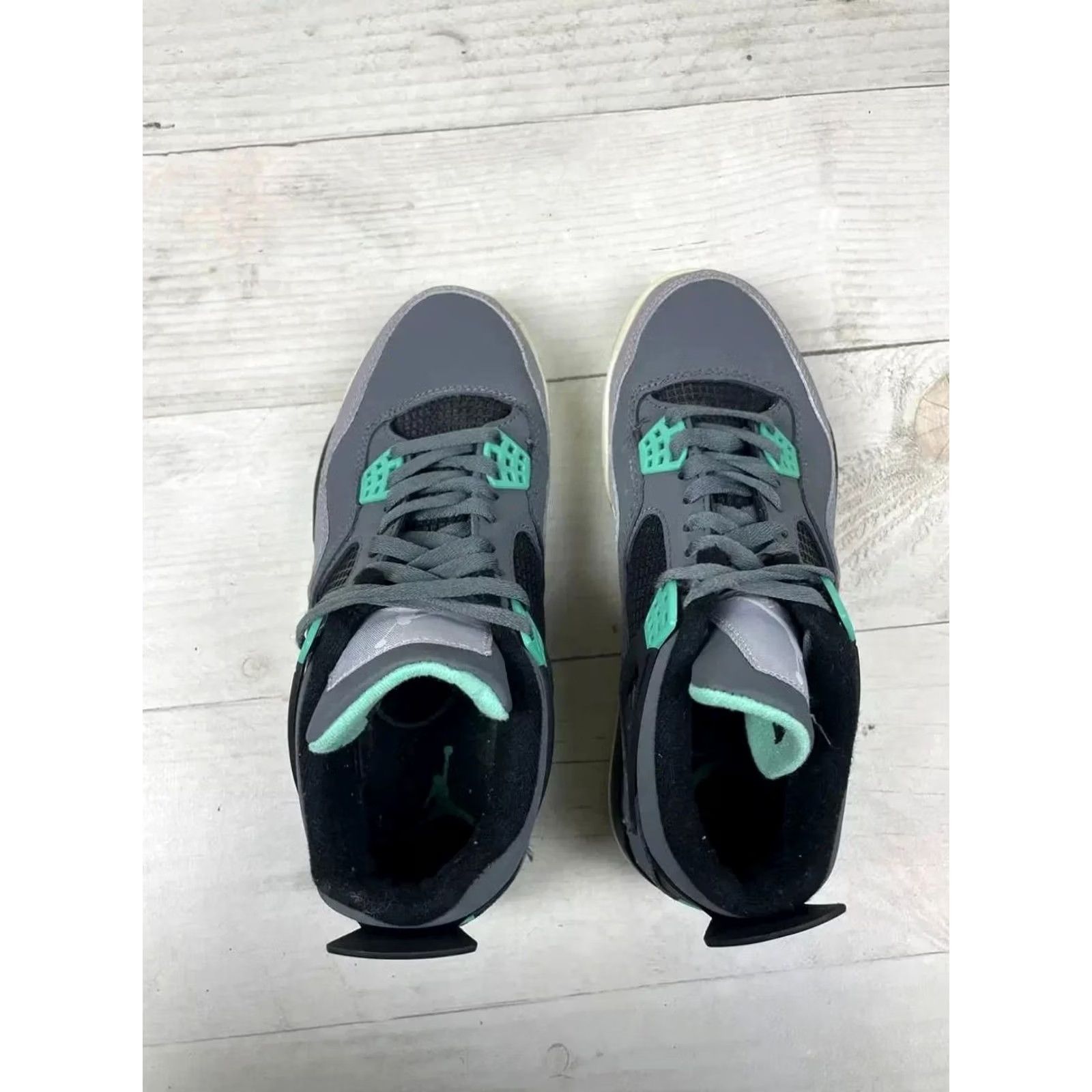 Jordan Brand Jordan Air Jordan 4 Retro Green Glow Sneakers Men US 8.5 Size US 9 / EU 42 - 3 Thumbnail