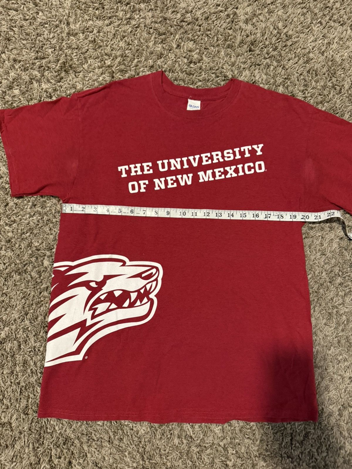 Gildan University of New Mexico Tee. Size US M / EU 48-50 / 2 - 2 Thumbnail