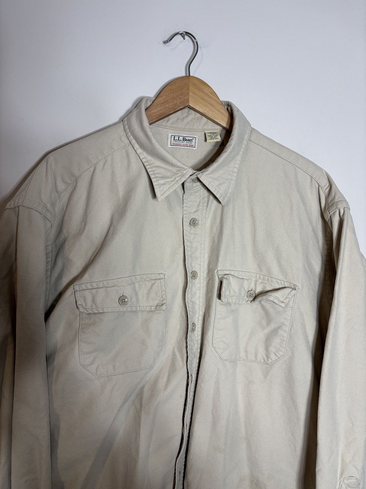L.L. Bean Vintage LL Bean Chamois Button Up Shirt Distressed Size 19 Size US XXL / EU 58 / 5 - 1 Thumbnail