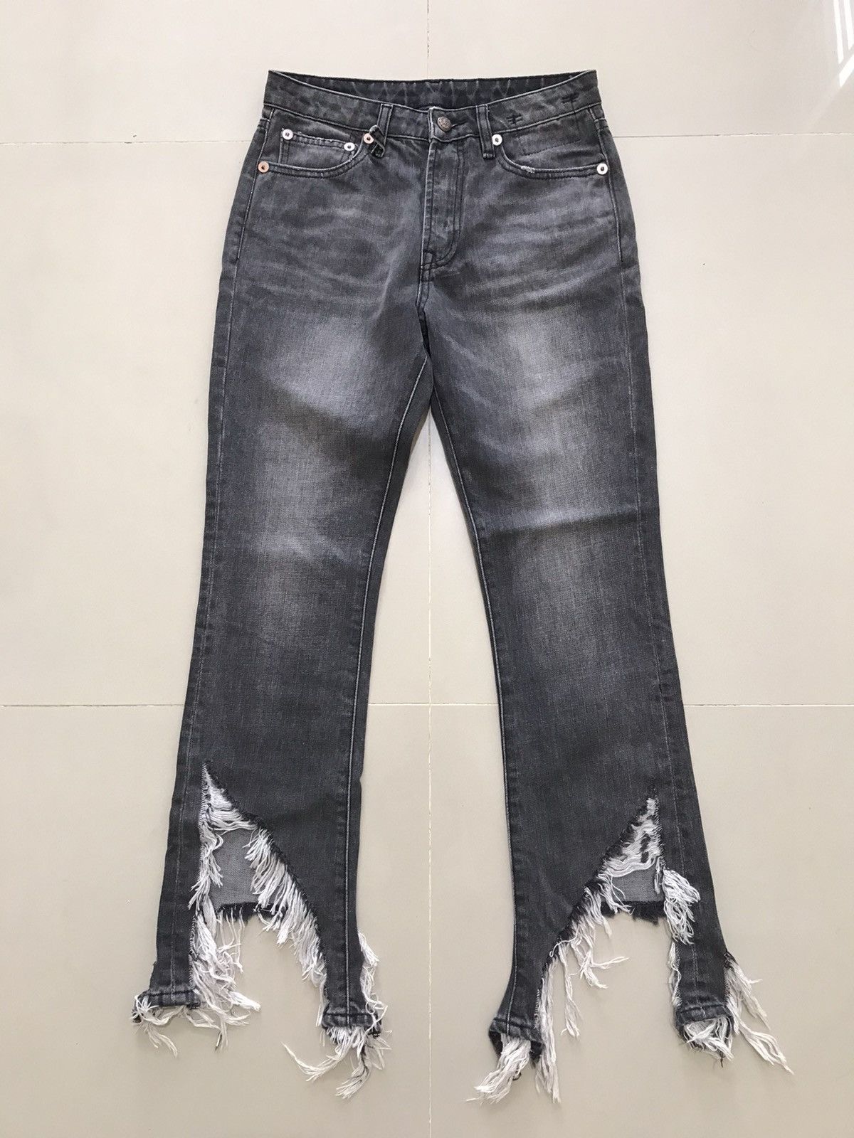 R13 R13 Kick Fit Frayed Hem Jeans Size 26" / US 2 / IT 38 - 1 Thumbnail