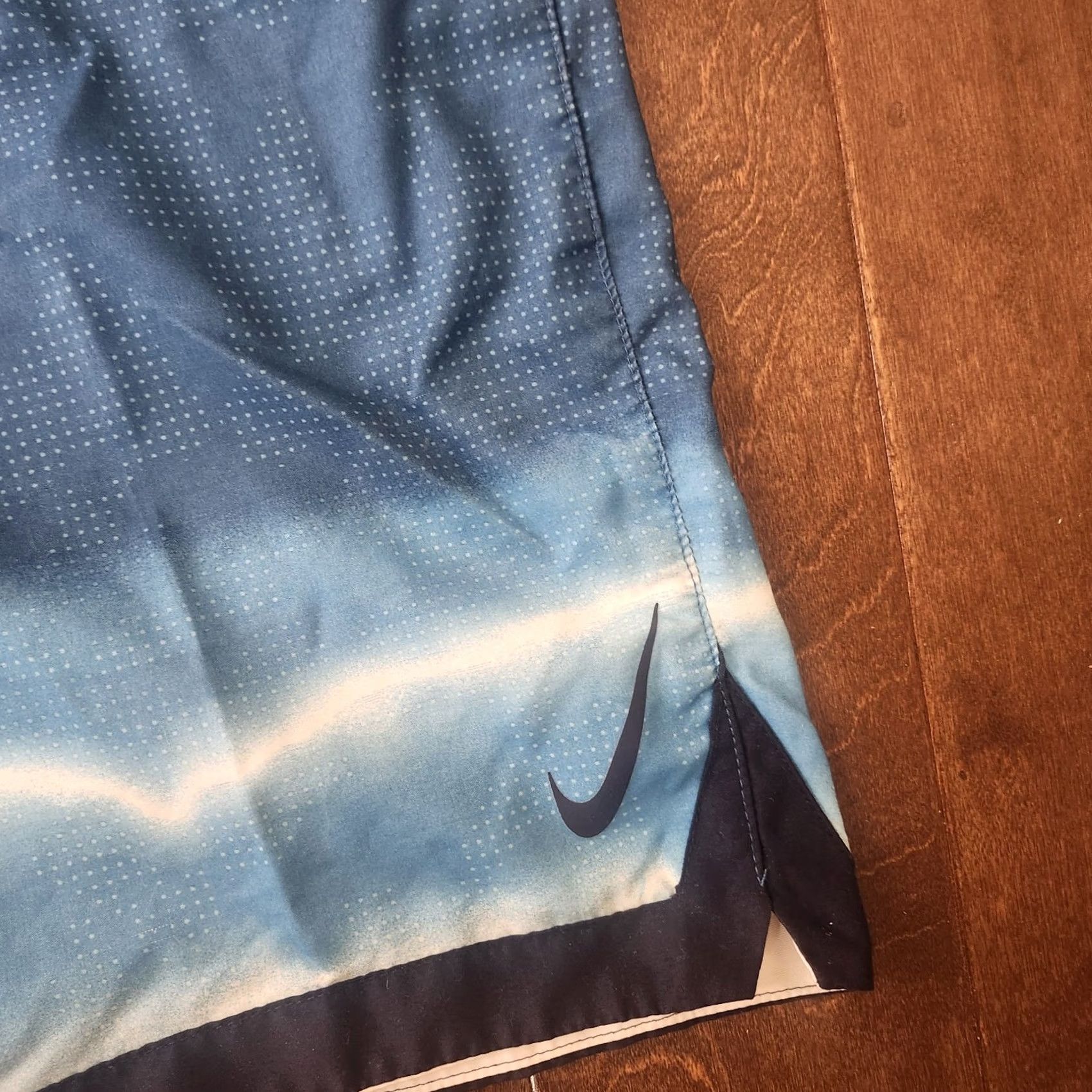 Nike Nike Swim Trunks Mens Medium Blue Gradient Board Shorts Drawstring Size US 31 - 6 Thumbnail