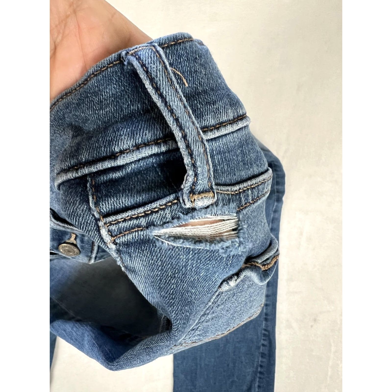 Lucky Brand Lucky Brand Jeans Womens Bootcut Jeans Mid Rise Blue Medium Wash 4/27R 27in Inseam 30.5in Stretch Denim Zip Fly Pockets Belt Loops Leather Patch Size 27" / US 4 / IT 40 - 7 Thumbnail