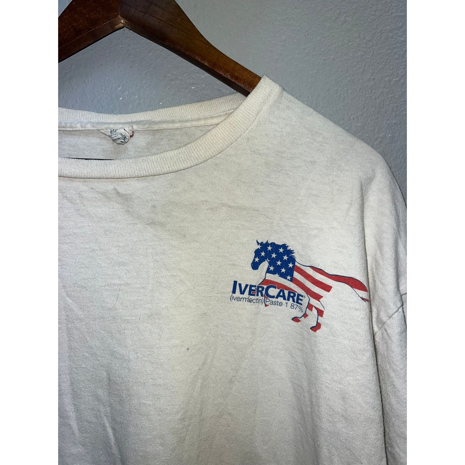 Delta Vintage Medicine Shirt Ivercare Paste Tee Science Medical XL Size US XL / EU 56 / 4 - 2 Thumbnail