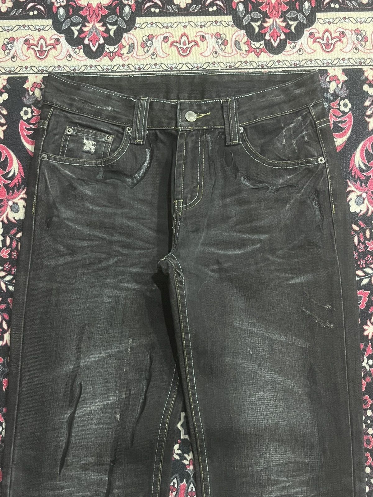 Le Grande Bleu (L.G.B.) Japan Solberry Dark Washed Graffiti Pocket Whisker Jeans Size US 29 - 4 Thumbnail