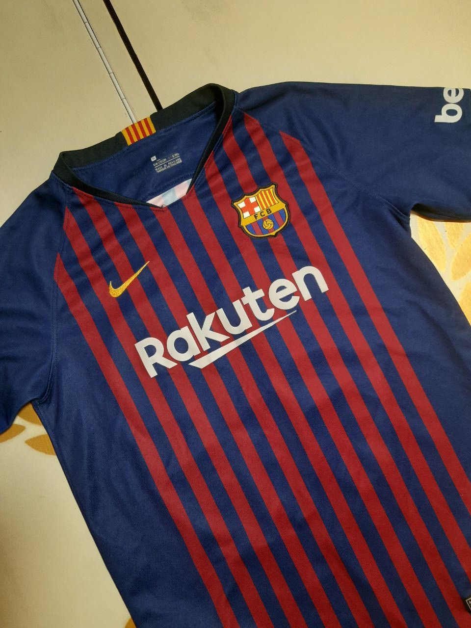Nike Nike Barcelona FC Jersey #10 Messi 2018-2019 kids size XL Size US XS / EU 42 / 0 - 3 Thumbnail