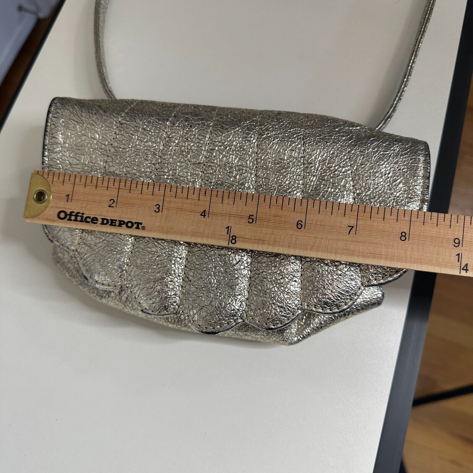Other C.A.B. Gold-Silver Shimmer Clamshell Shoulder Bag Snap Close Size ONE SIZE - 13 Thumbnail