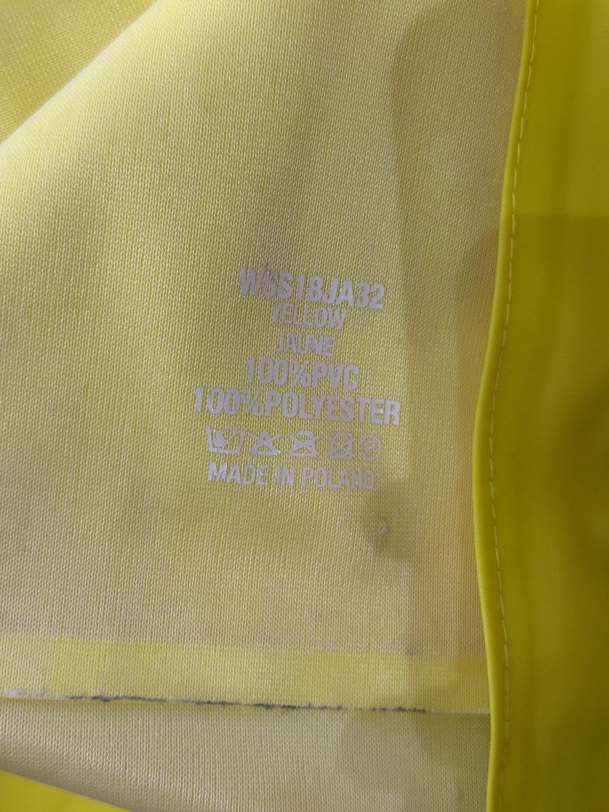 Vetements Vetements SS18 Logo Raincoat Size US M / EU 48-50 / 2 - 17 Thumbnail