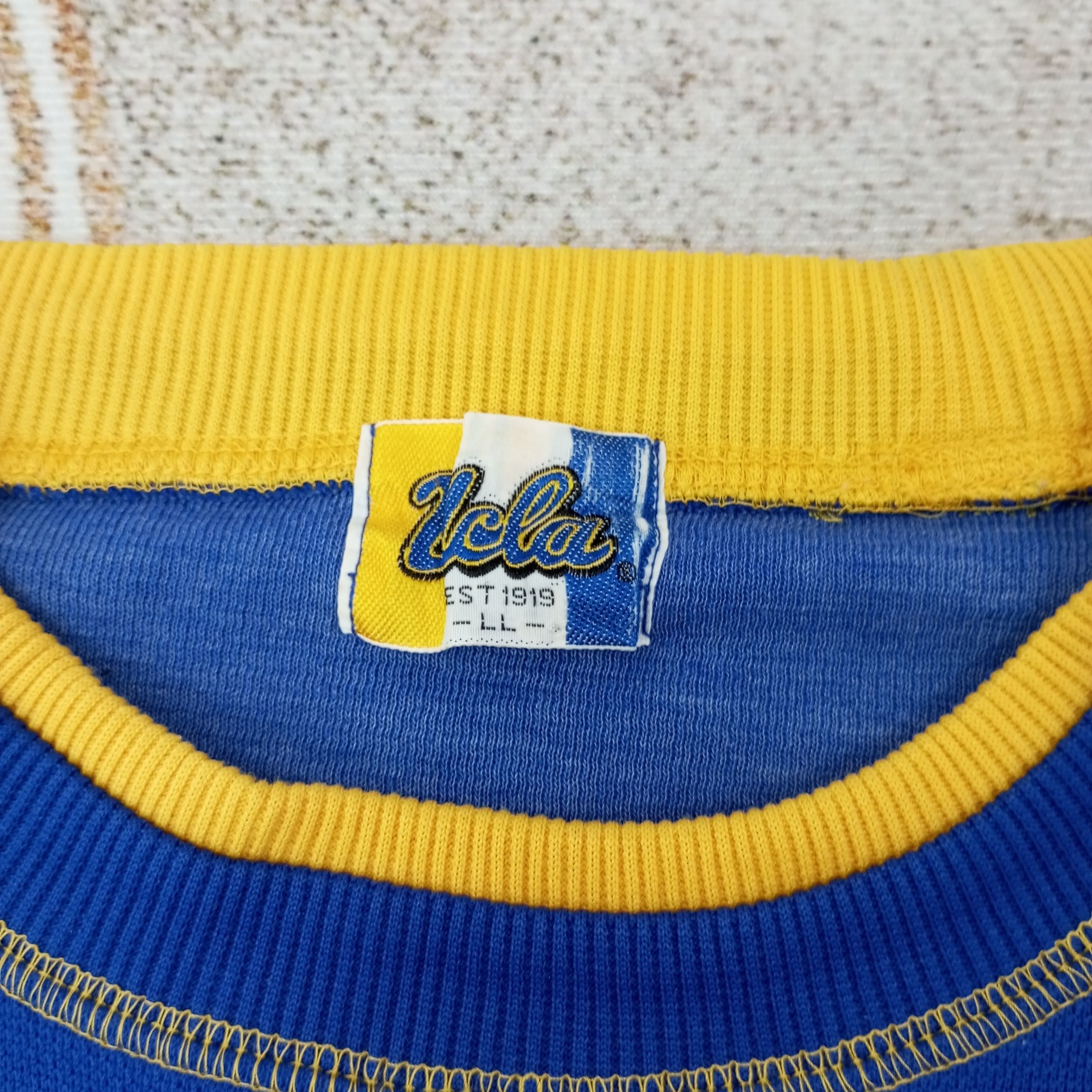 Vintage UCLA Bruins University Collage Style Sweatshirt c238n9 Size US L / EU 52-54 / 3 - 4 Thumbnail