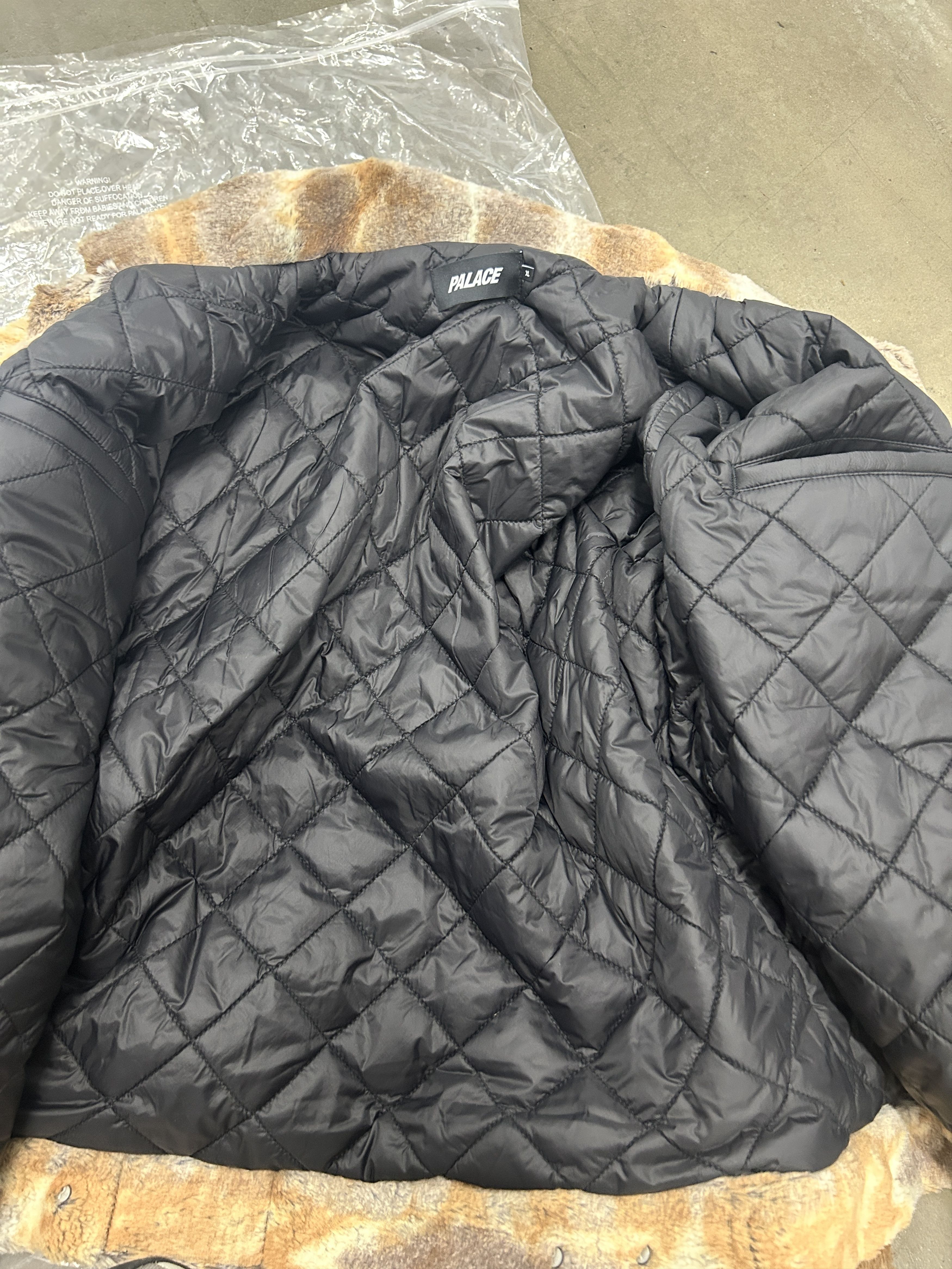 Palace palace furry trucker jacket brown Size US XL / EU 56 / 4 - 9 Thumbnail