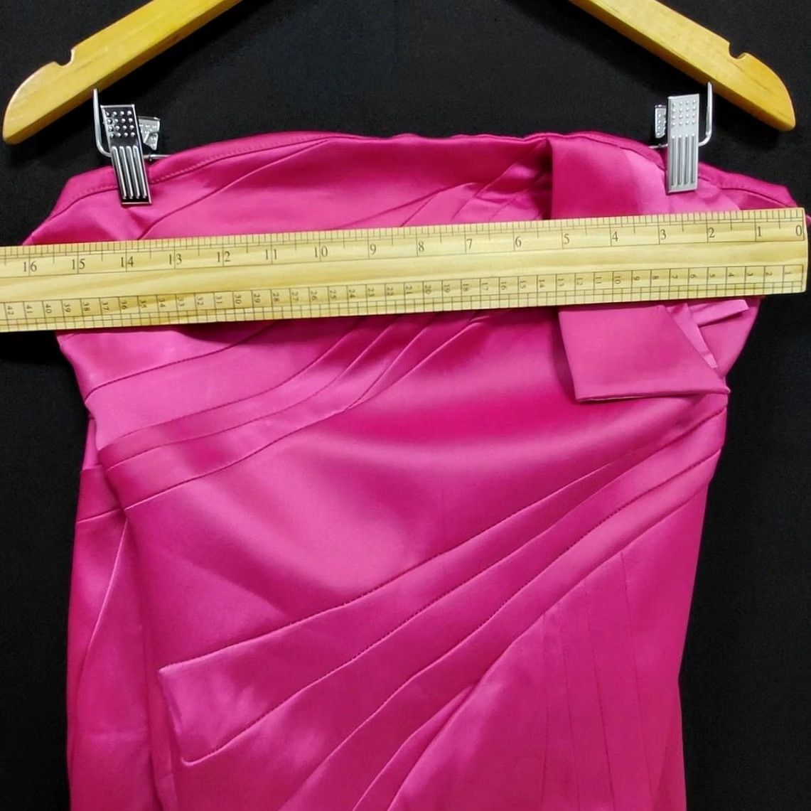 Karen Millen KAREN MILLEN ENGLAND Skirt Womens 12 Pink Acetate Silk Blend Pencil Size Size 34" / US 12 / IT 48 - 6 Thumbnail