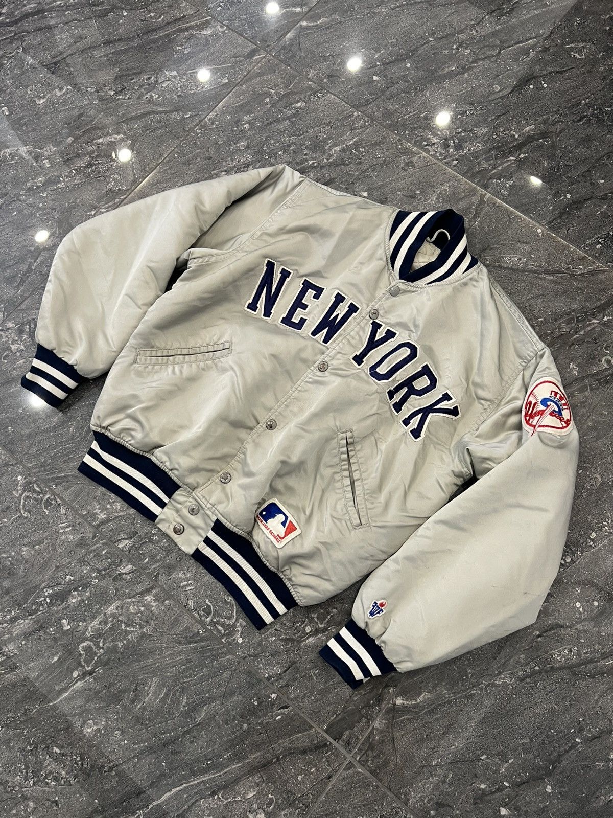 Other Vintage New York Yankees MLB Jacket Size M Grey 80s Rare Size US M / EU 48-50 / 2 - 1 Thumbnail