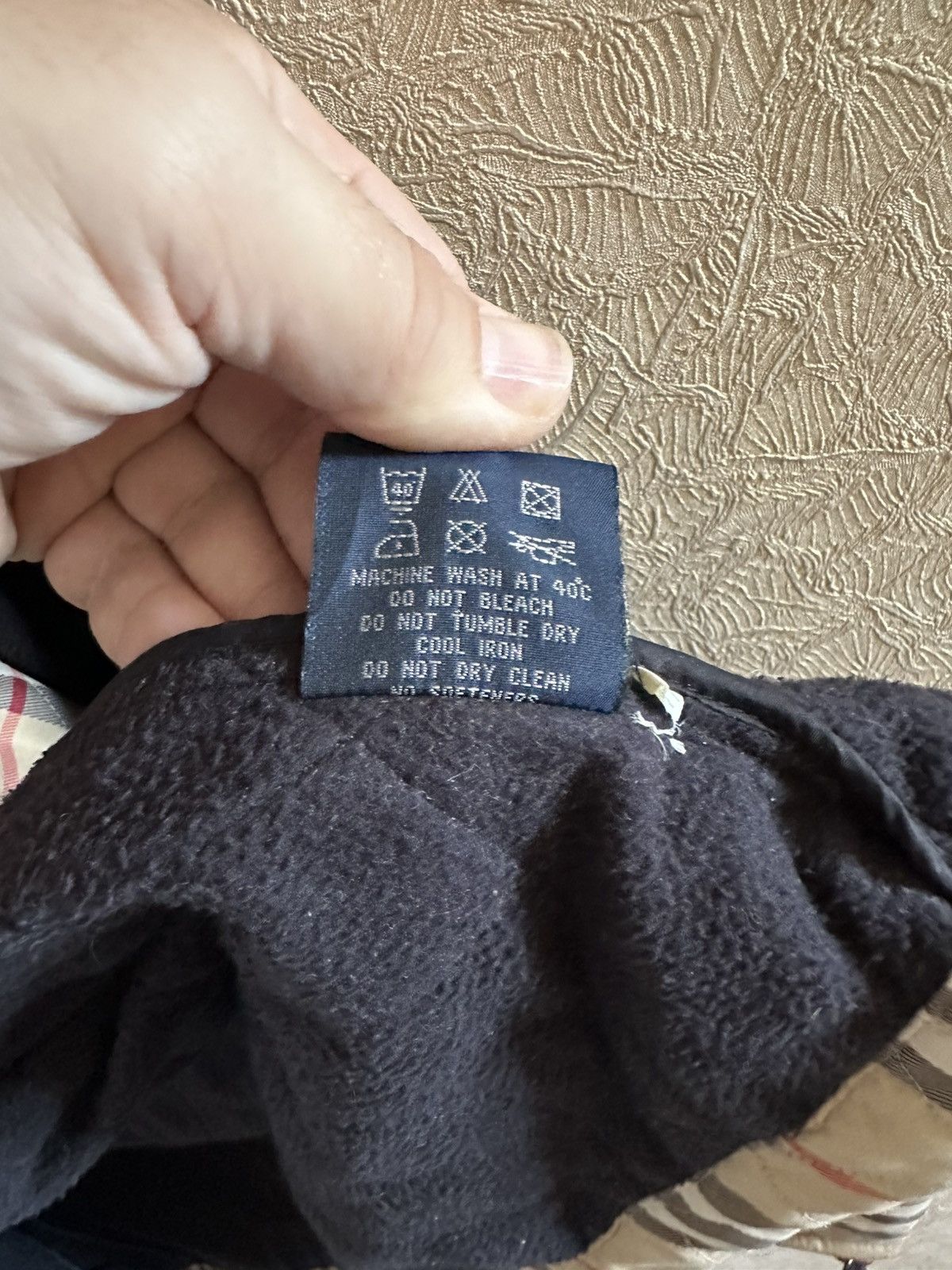 Burberry Burberry fleece size M multicolor Size US M / EU 48-50 / 2 - 8 Thumbnail