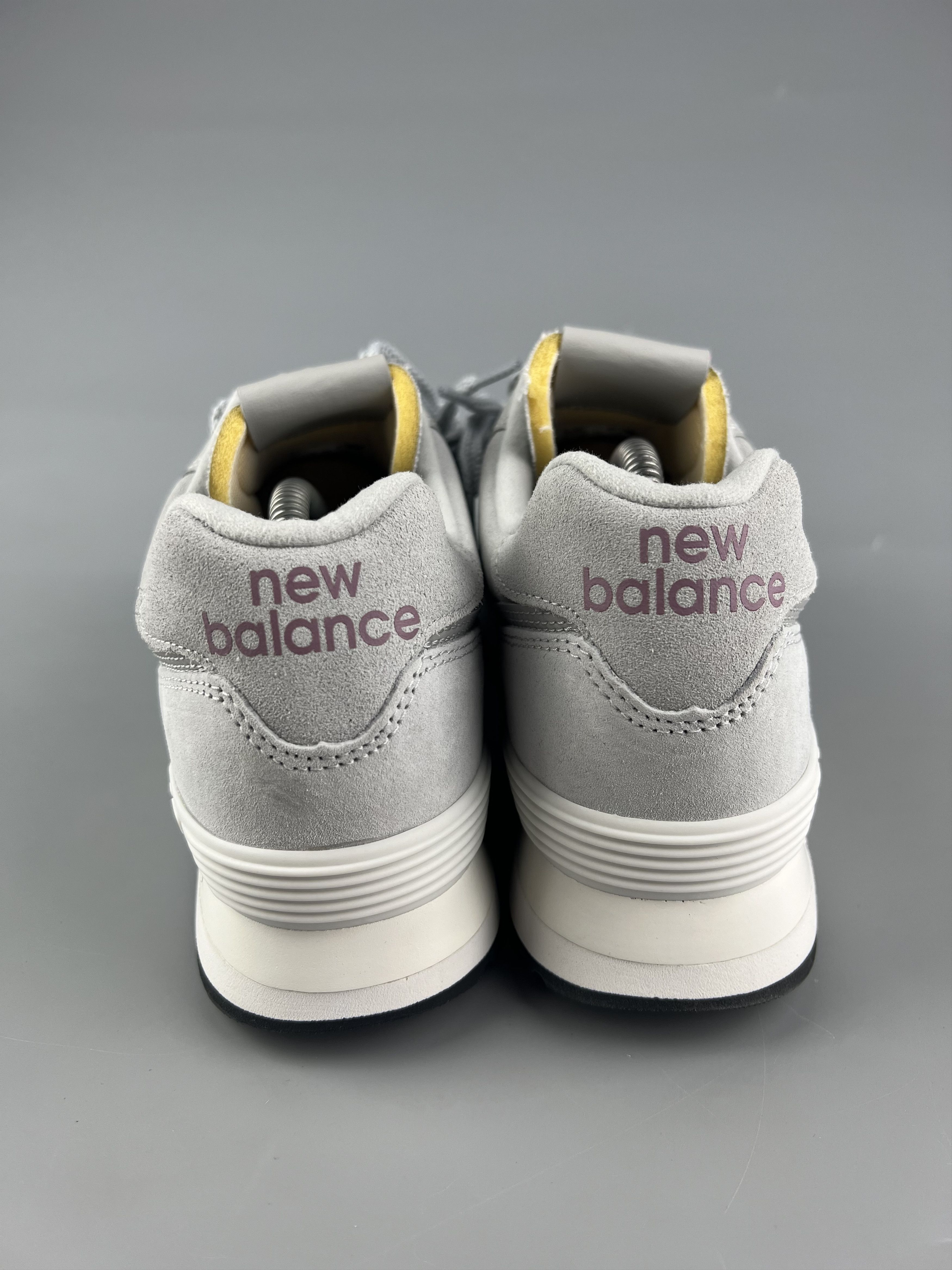 New Balance New Balance 574 Gray Suede Sneakers Size US8 UK7.5 EU41.5 Size US 8 / EU 41 - 3 Thumbnail