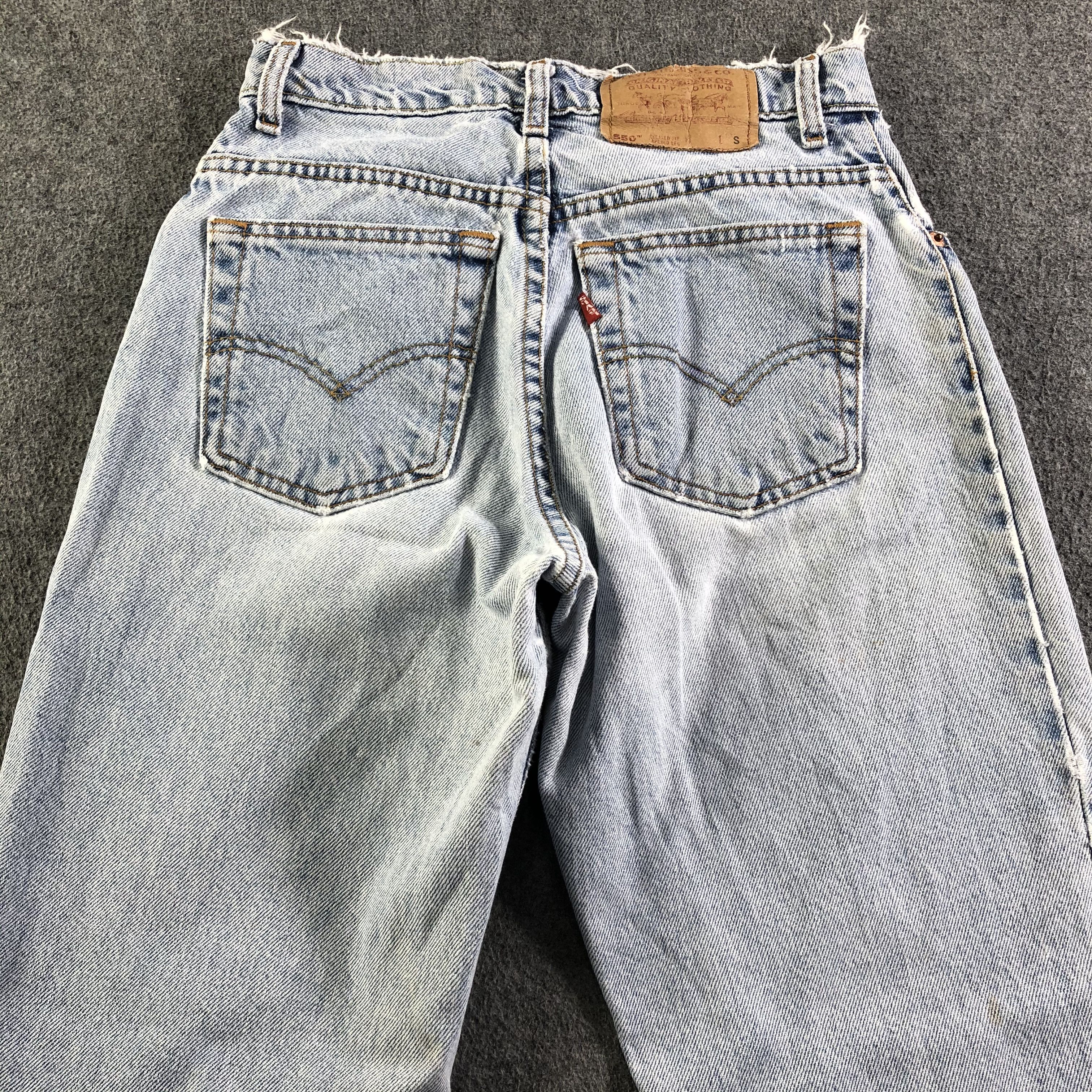 Levi's Vintage Light Wash Levis 550 Jeans-J3490 Size US 27 - 4 Thumbnail