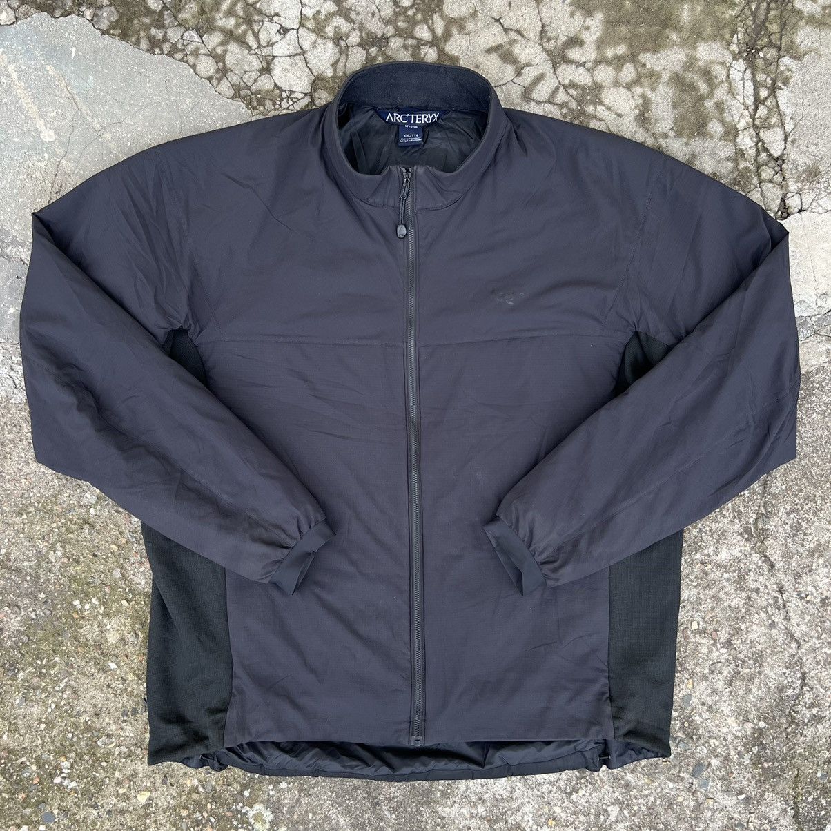 Arc'teryx Arc'teryx LEAF atom SV old gen | Grailed