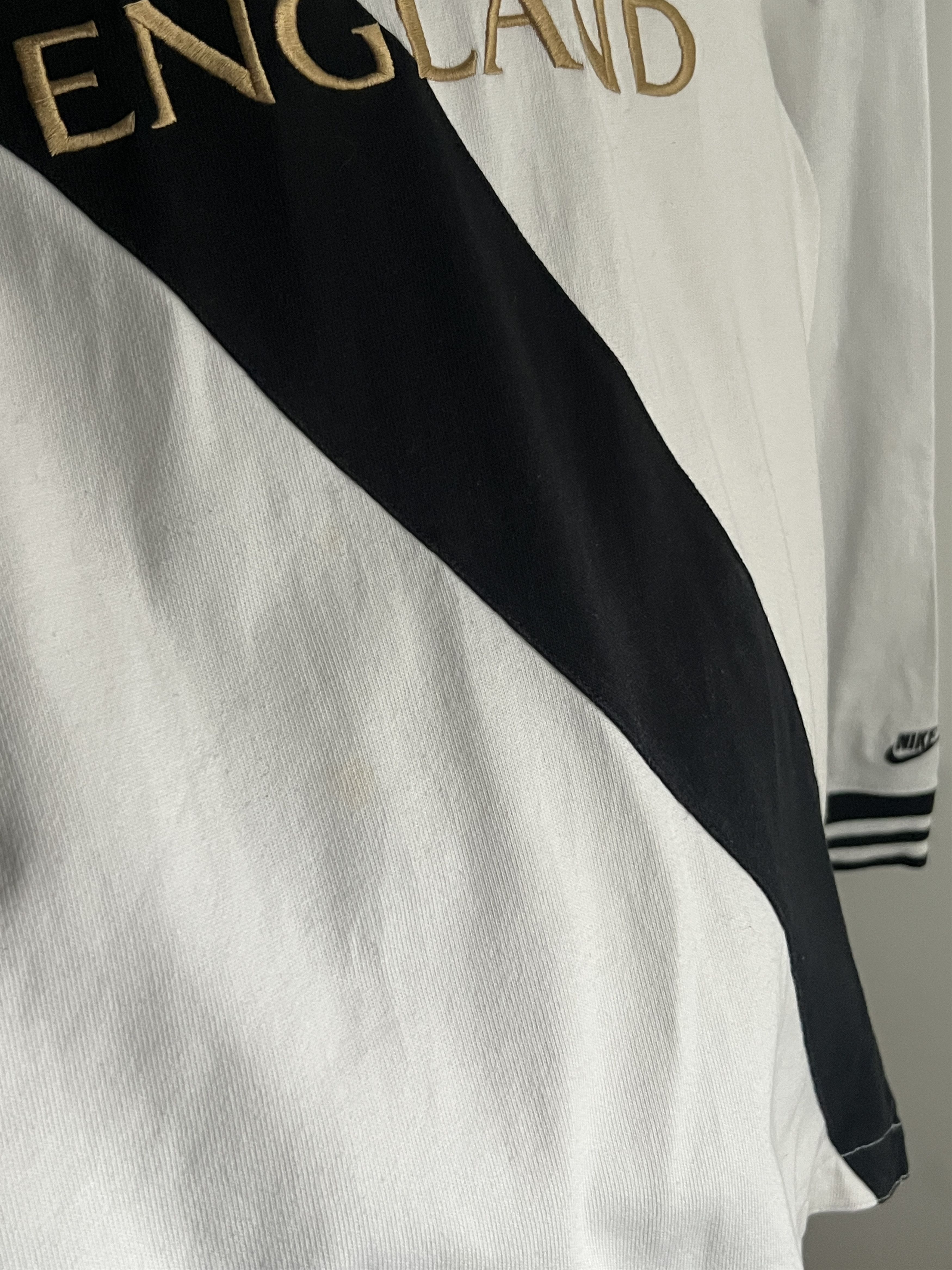 Nike Vintage Nike Rugby Golden England 10 Long Sleeve Size US S / EU 44-46 / 1 - 16 Thumbnail