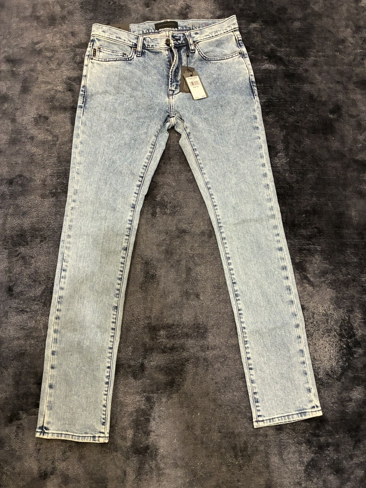 John Varvatos Wight Cloud Wash Slim Fit Jean 31 Size US 31 - 9 Thumbnail
