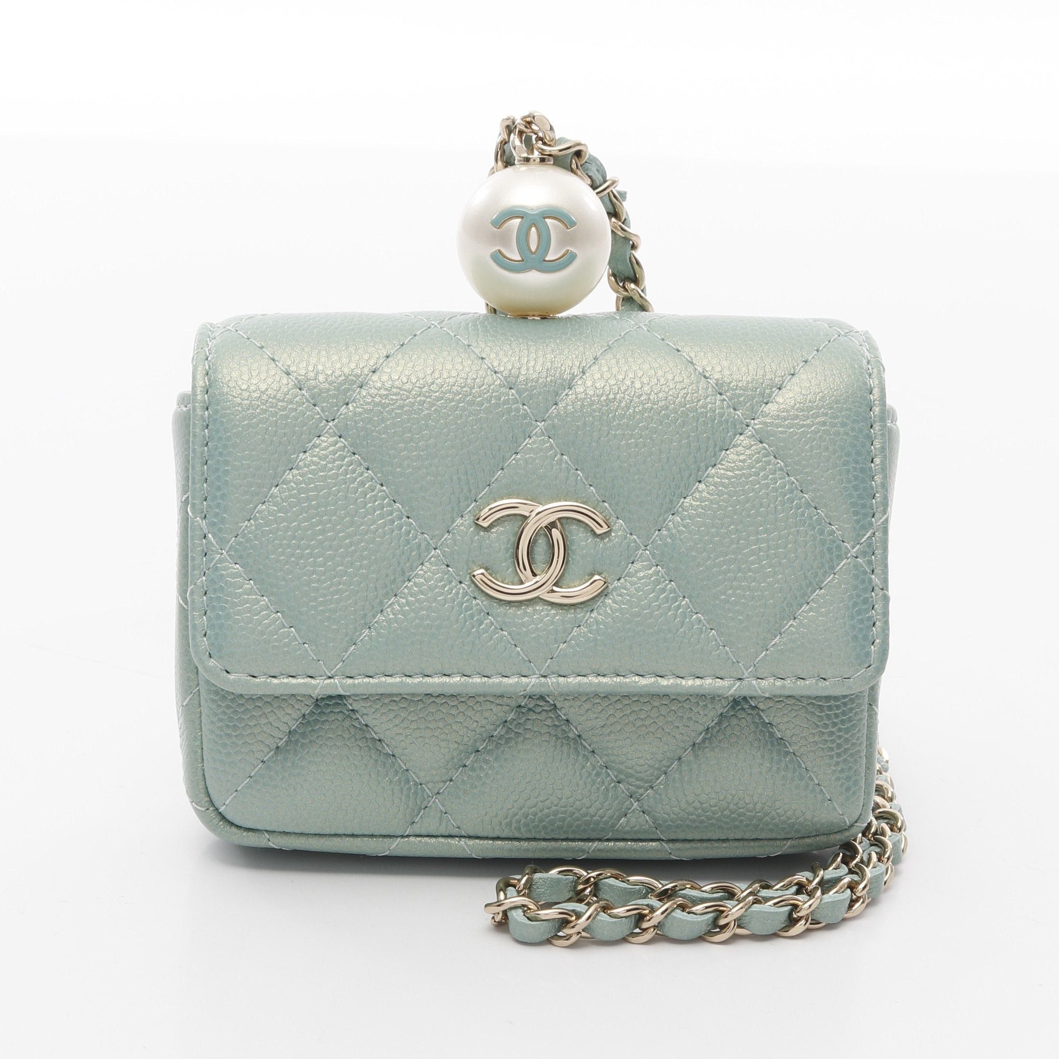Chanel Chanel Matelasse Chain Flap Coin Purse Caviar Skin Light Green Gold Hardware Size ONE SIZE - 1 Thumbnail
