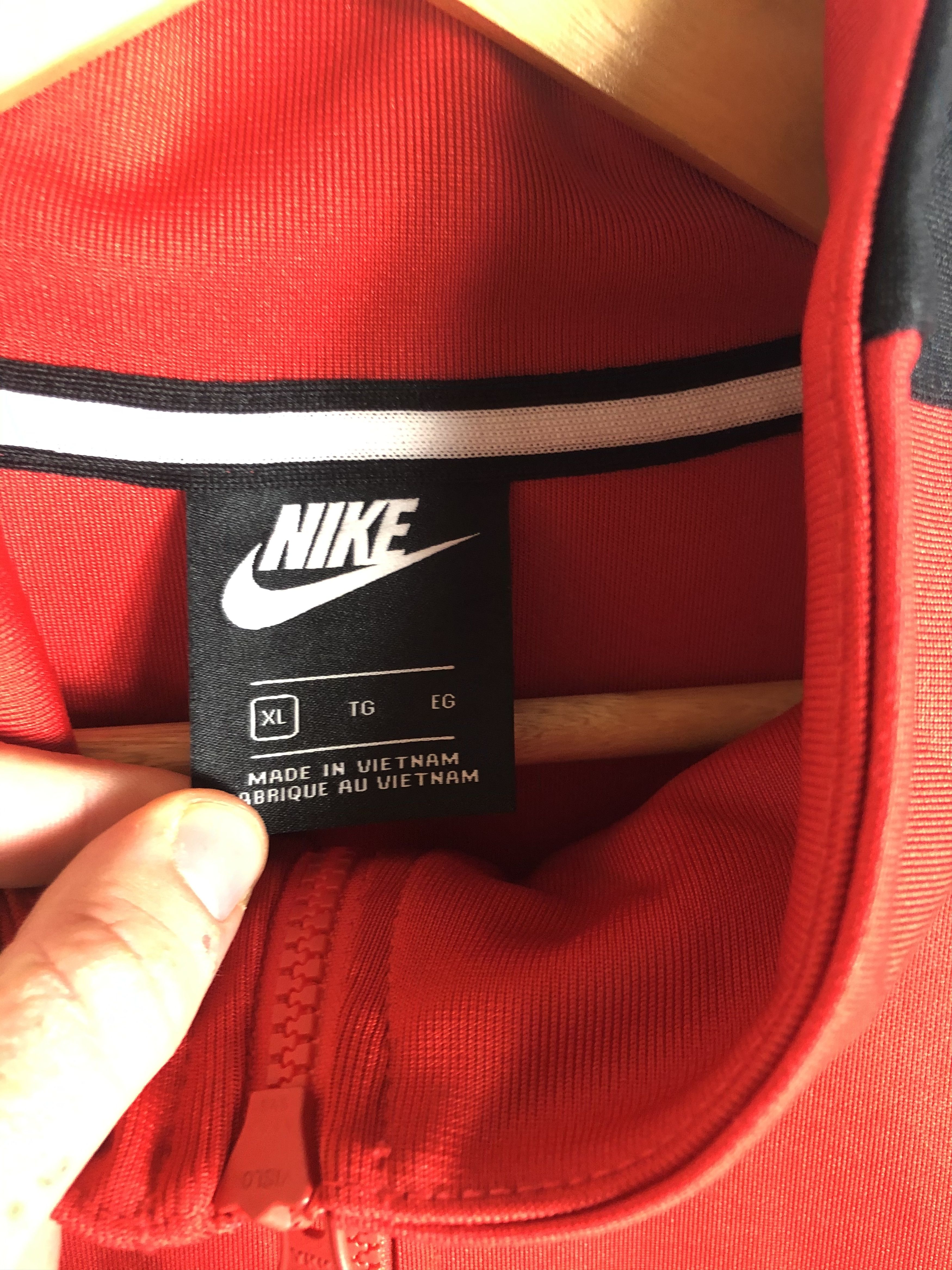 Vintage Vintage Nike Small Swoosh Zip Sweatshirt Size US XL / EU 56 / 4 - 7 Thumbnail