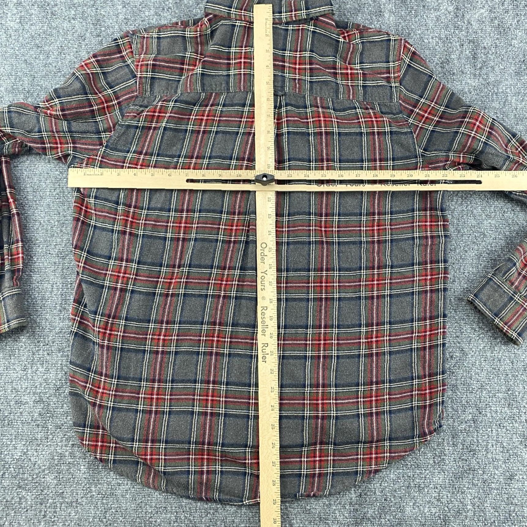 Vintage VINTAGE WOOLRICH Shirt Mens Large Gray Red Plaid Flannel Button Down Long Sleeve Cotton Size US L / EU 52-54 / 3 - 6 Thumbnail