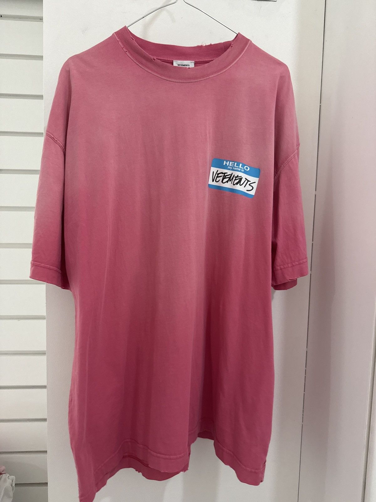 Vetements Vetements hello my name is Vetements t shirt Size US XS / EU 42 / 0 - 4 Thumbnail