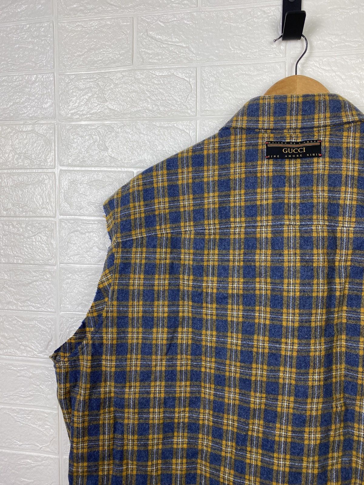 Gucci Gucci Wool Vest - SS20 Yellow & Blue Check - Size 52 Size US L / EU 52-54 / 3 - 12 Thumbnail