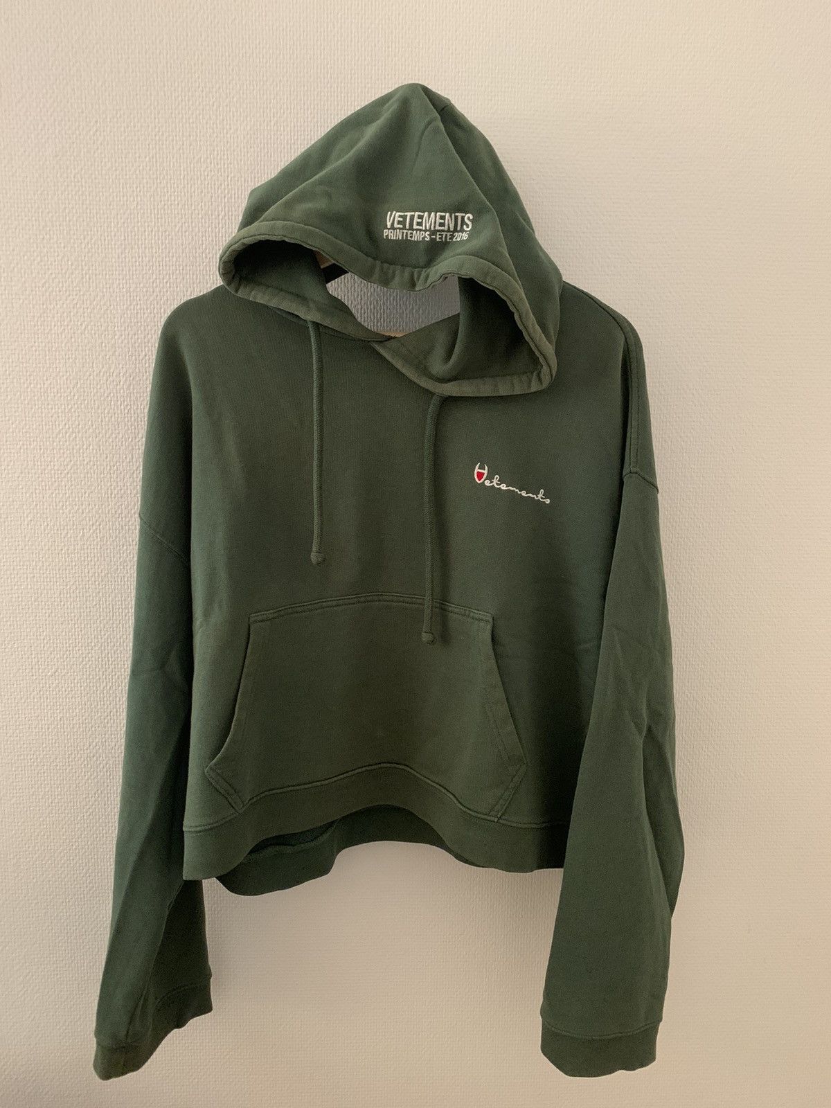 Vetements champion reversible sales hoodie