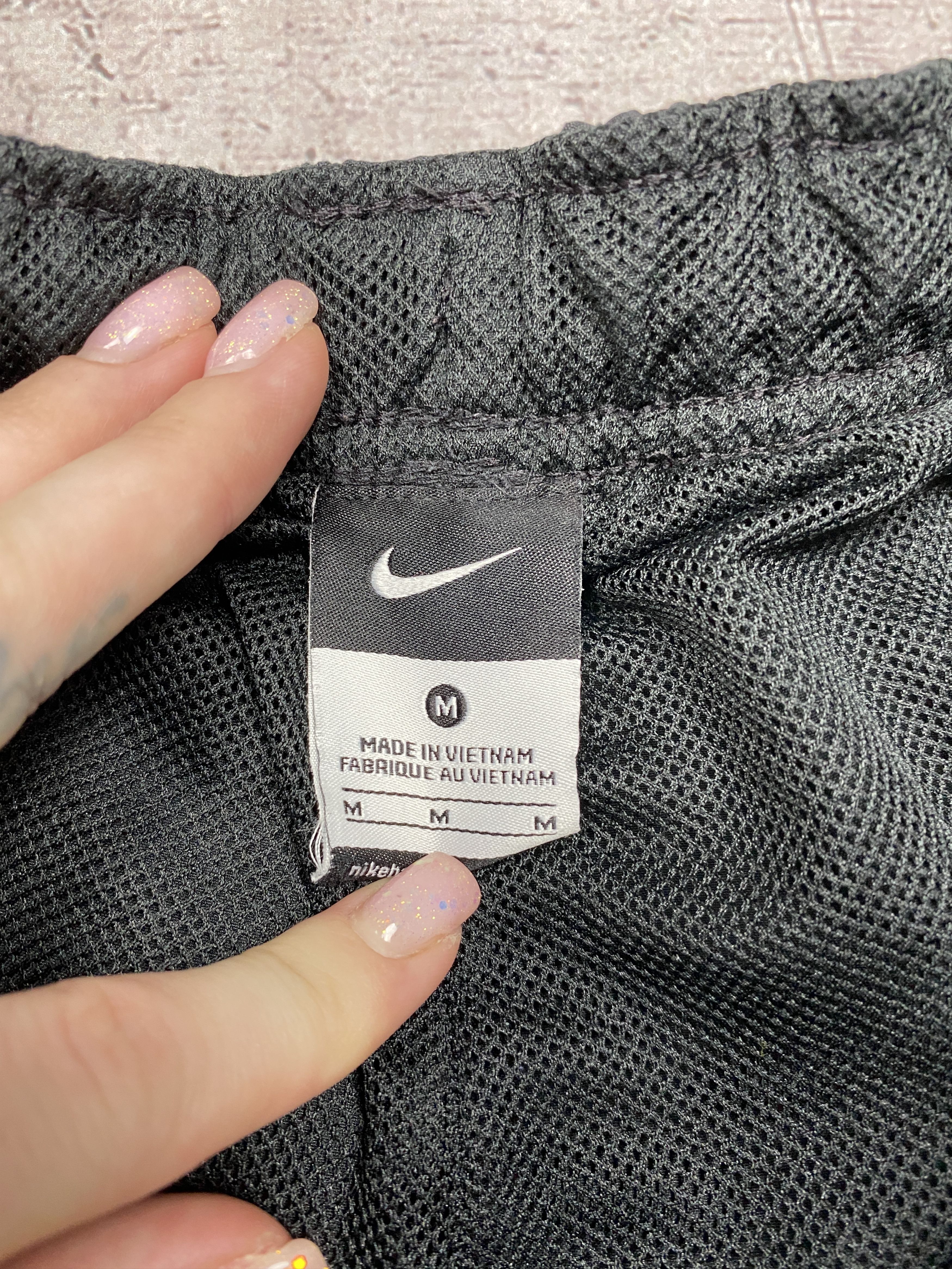 Nike × Vintage Nike Vintage Mens Nylon Baggy Track Pants y2k Drill Style Size US 32 / EU 48 - 5 Thumbnail