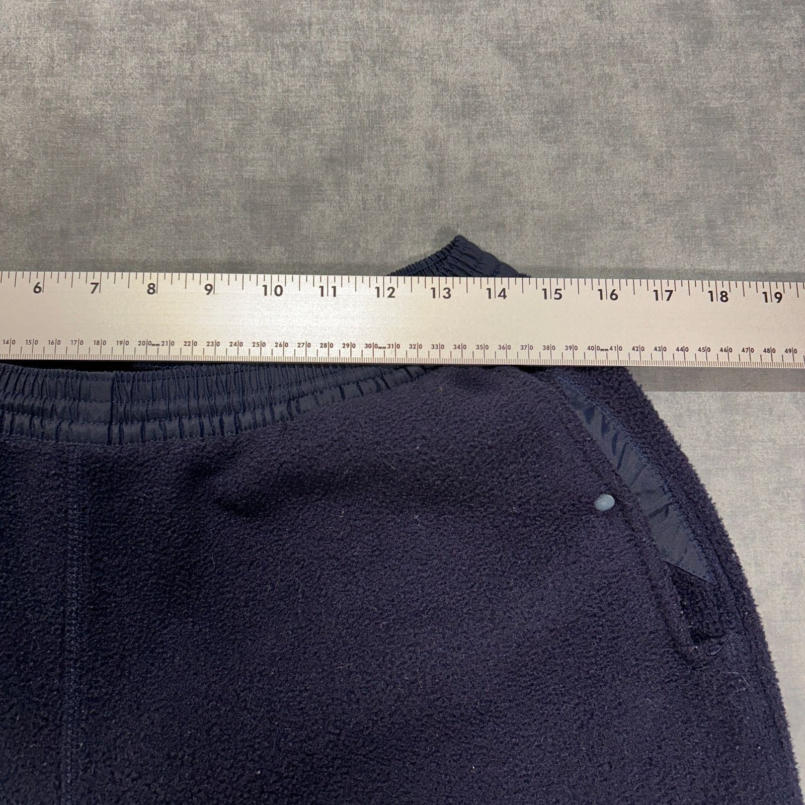 Patagonia VTG 90s Patagonia Synchilla gorpcore fleece sweatpants mns L Size US 30 / EU 46 - 8 Thumbnail