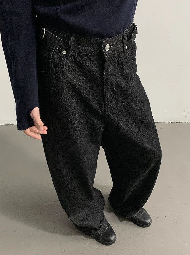 Japanese Brand × Vintage Cleanfit retro buckle loose fit jeans pants Size US 34 / EU 50 - 1 Thumbnail