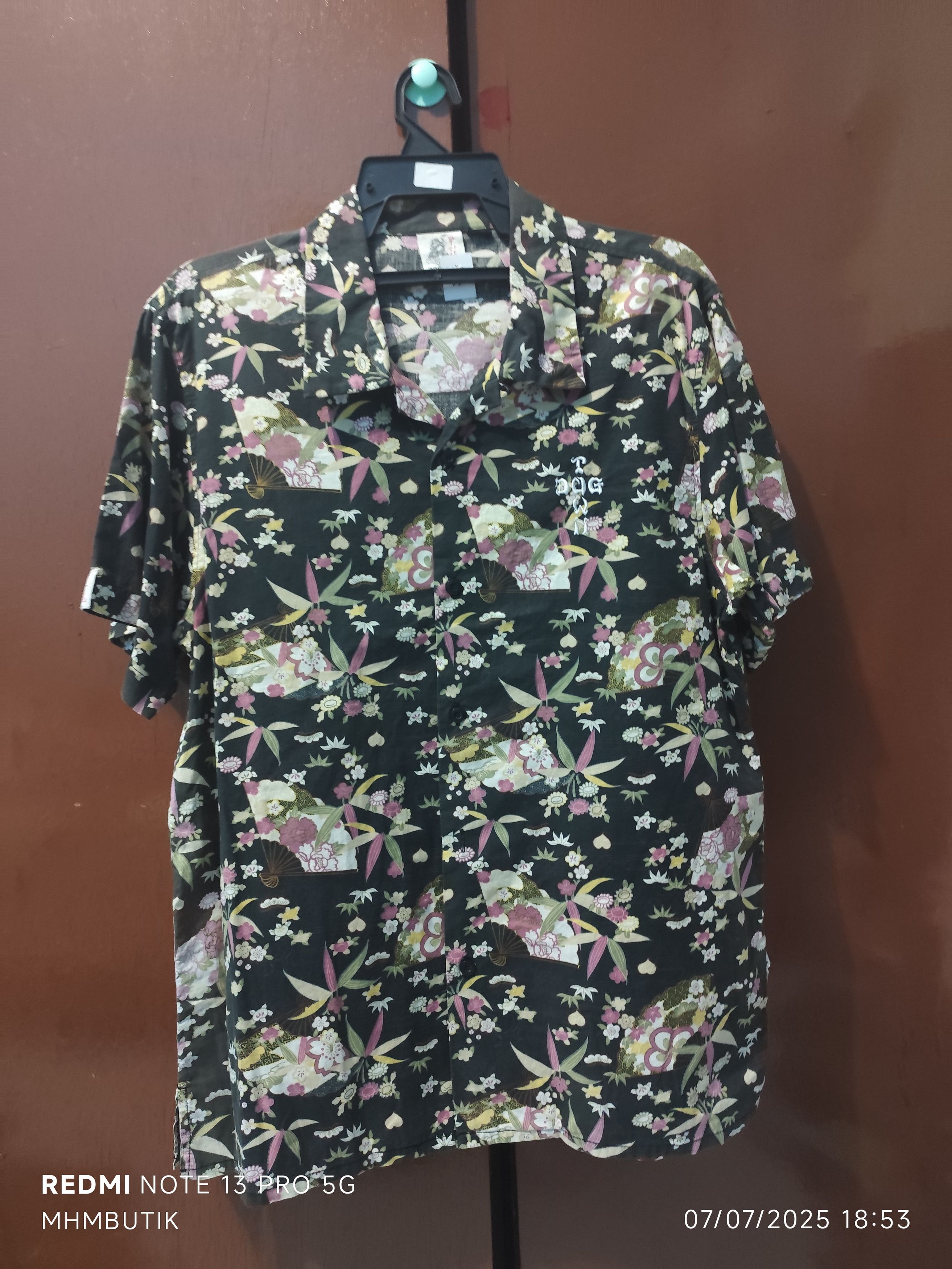 Dogtown Dogtown Hawaiian shirt Size US L / EU 52-54 / 3 - 1 Thumbnail