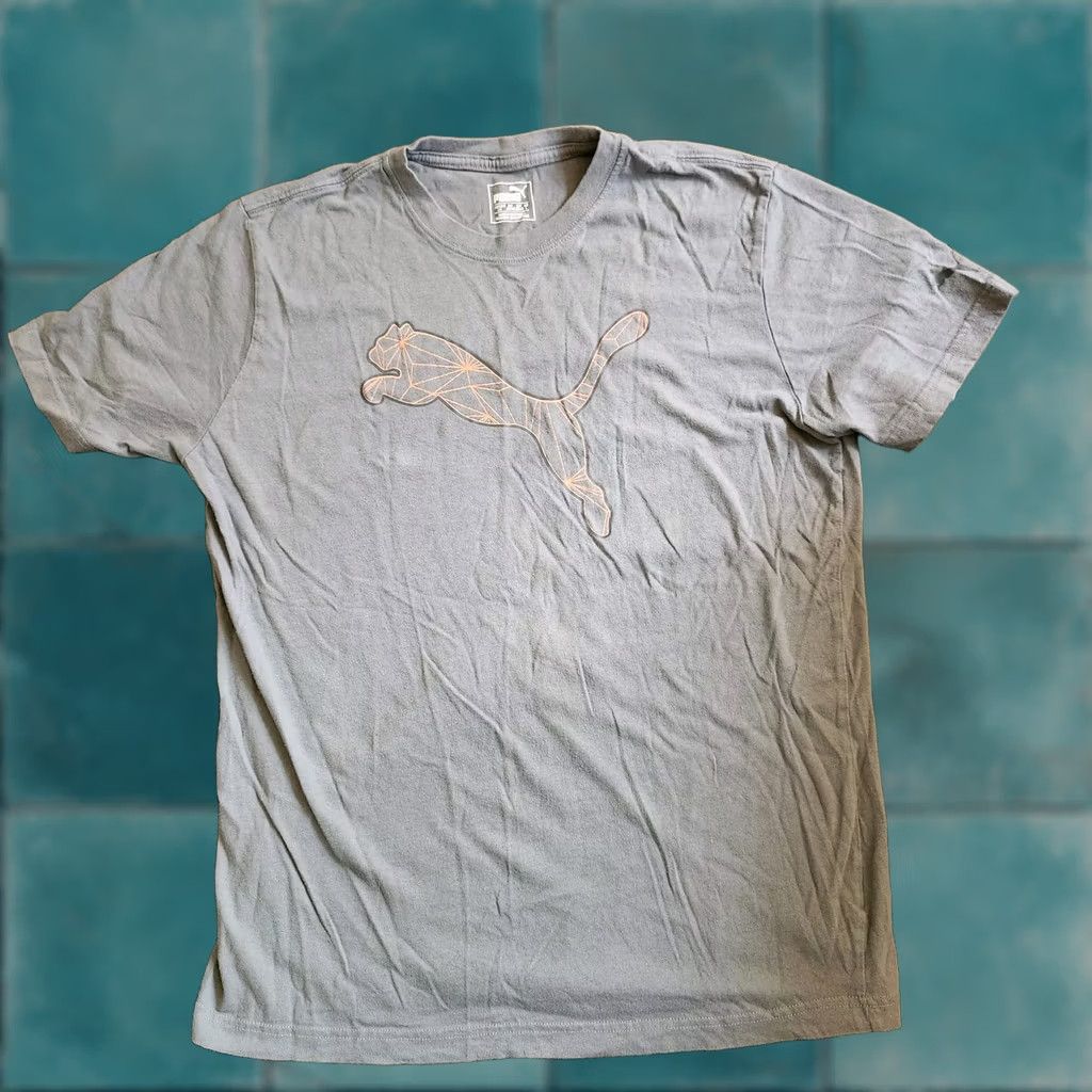 Puma PUMA Men Gray Logo Short Sleeve T-shirt - Size L/M Crew Neck, Regular Fit, Solid, 100% Cotton, Men’s Shirt, Gray, Logo, Guatemala Size US L / EU 52-54 / 3 - 1 Thumbnail