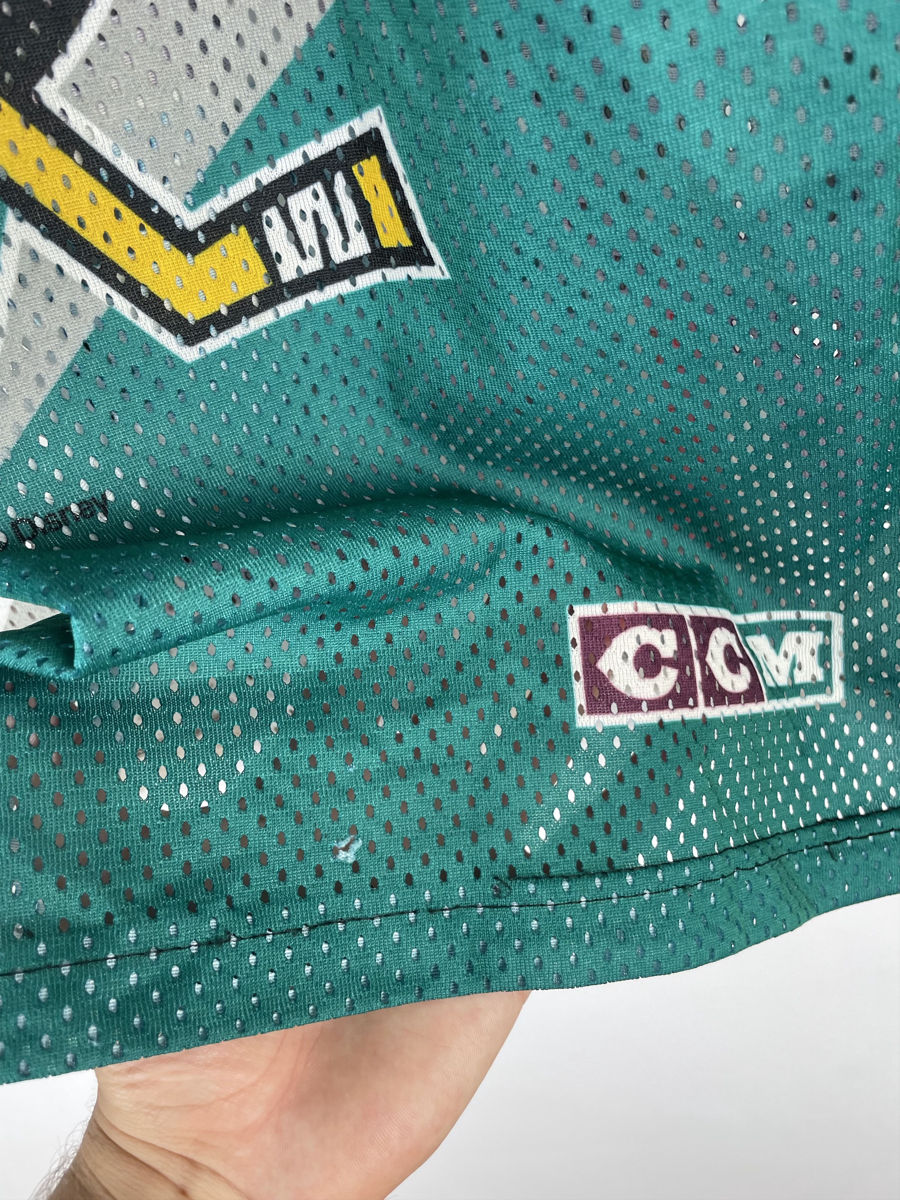 Ccm Vintage CCM/Disney Mighty Ducks Jersey Size US M / EU 48-50 / 2 - 9 Thumbnail
