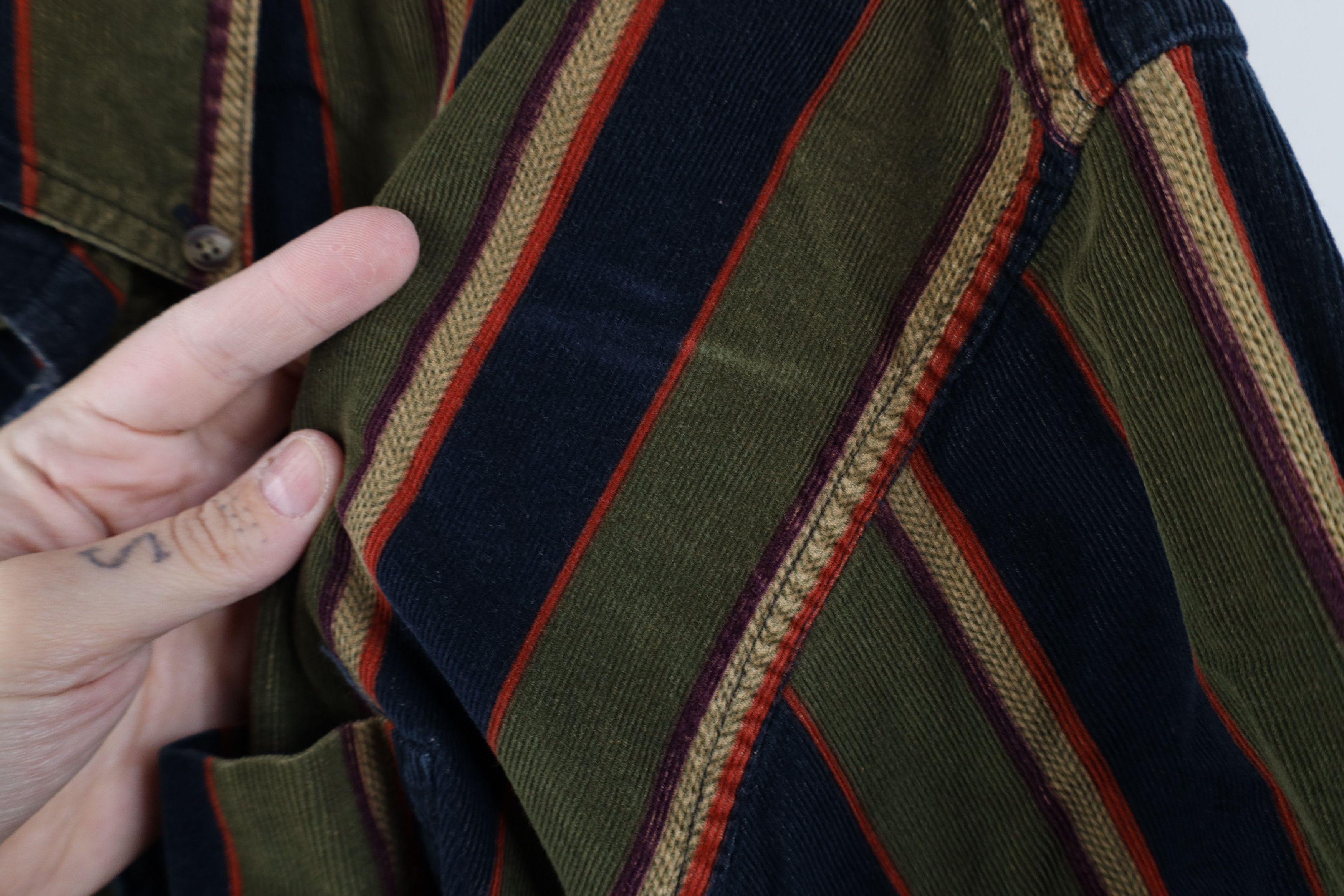 Vintage Vintage 90s Streetwear Striped Corduroy Button Down Shirt Size US L / EU 52-54 / 3 - 5 Thumbnail
