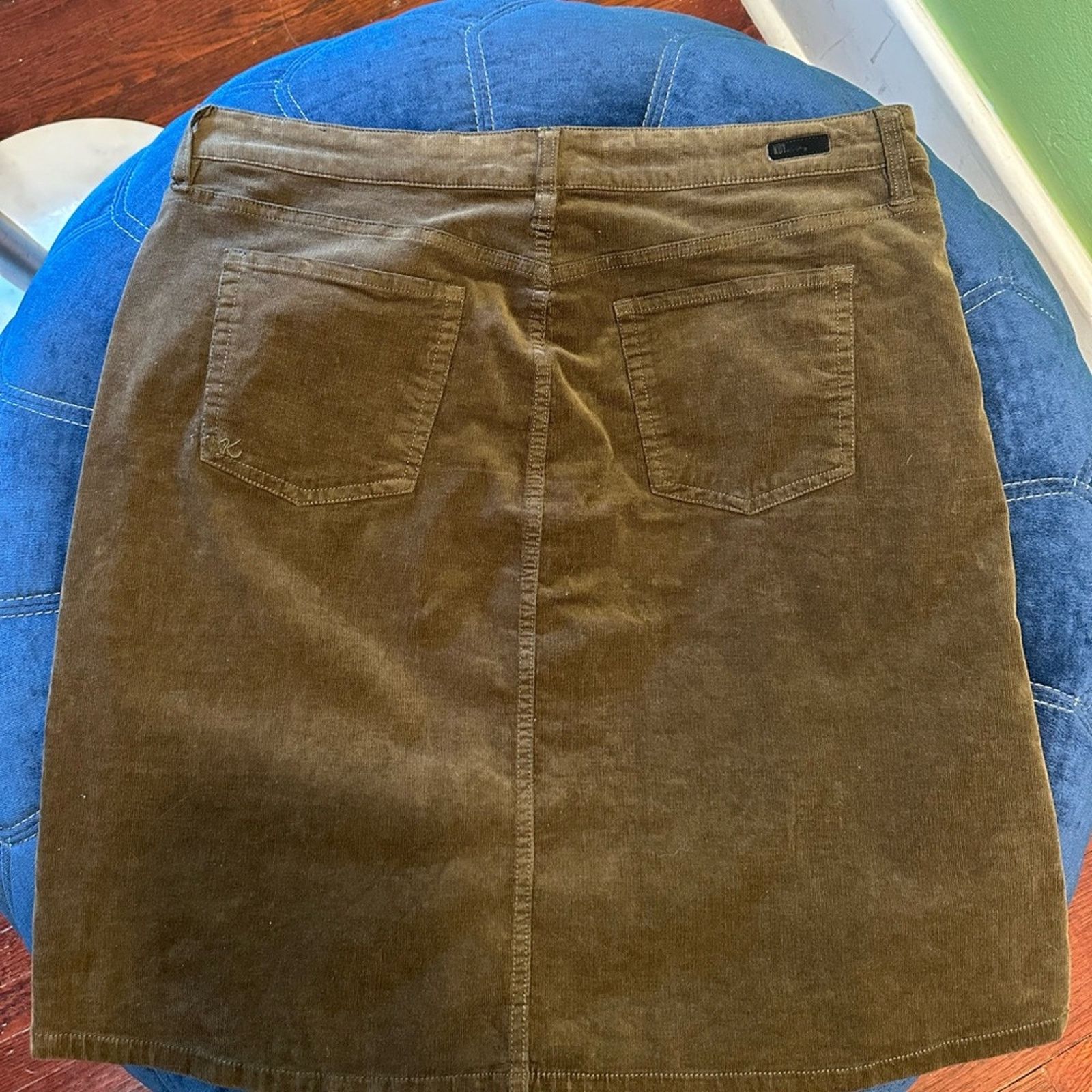 Other KUT from the Kloth Corduroy A-Line Button-Front Skirt Size 34" / US 12 / IT 48 - 3 Thumbnail