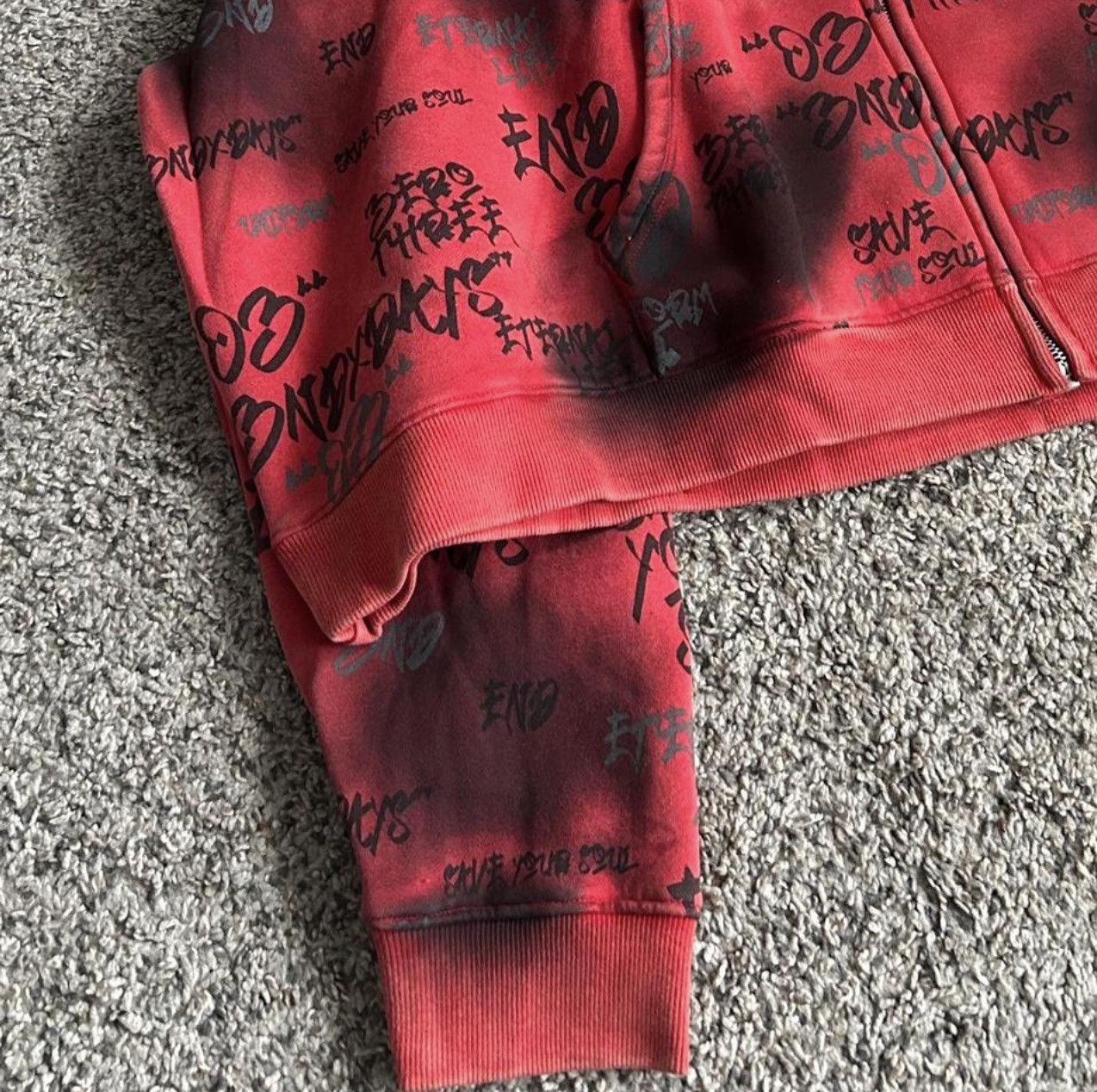 Other End days graffiti zip up Size US L / EU 52-54 / 3 - 3 Thumbnail