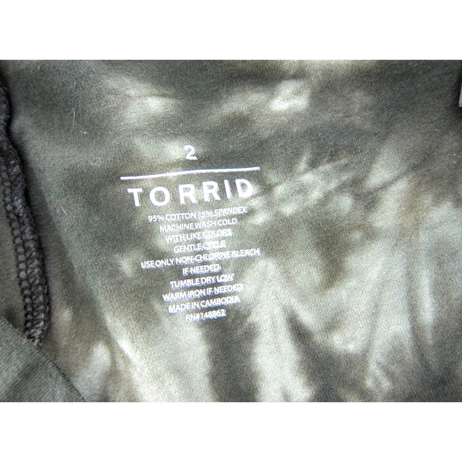 Torrid NWT Torrid Green Tie Dye Deep Depth Cotton Stretch Capri Pant Woman 2X Size 40" / US 18 - 3 Thumbnail